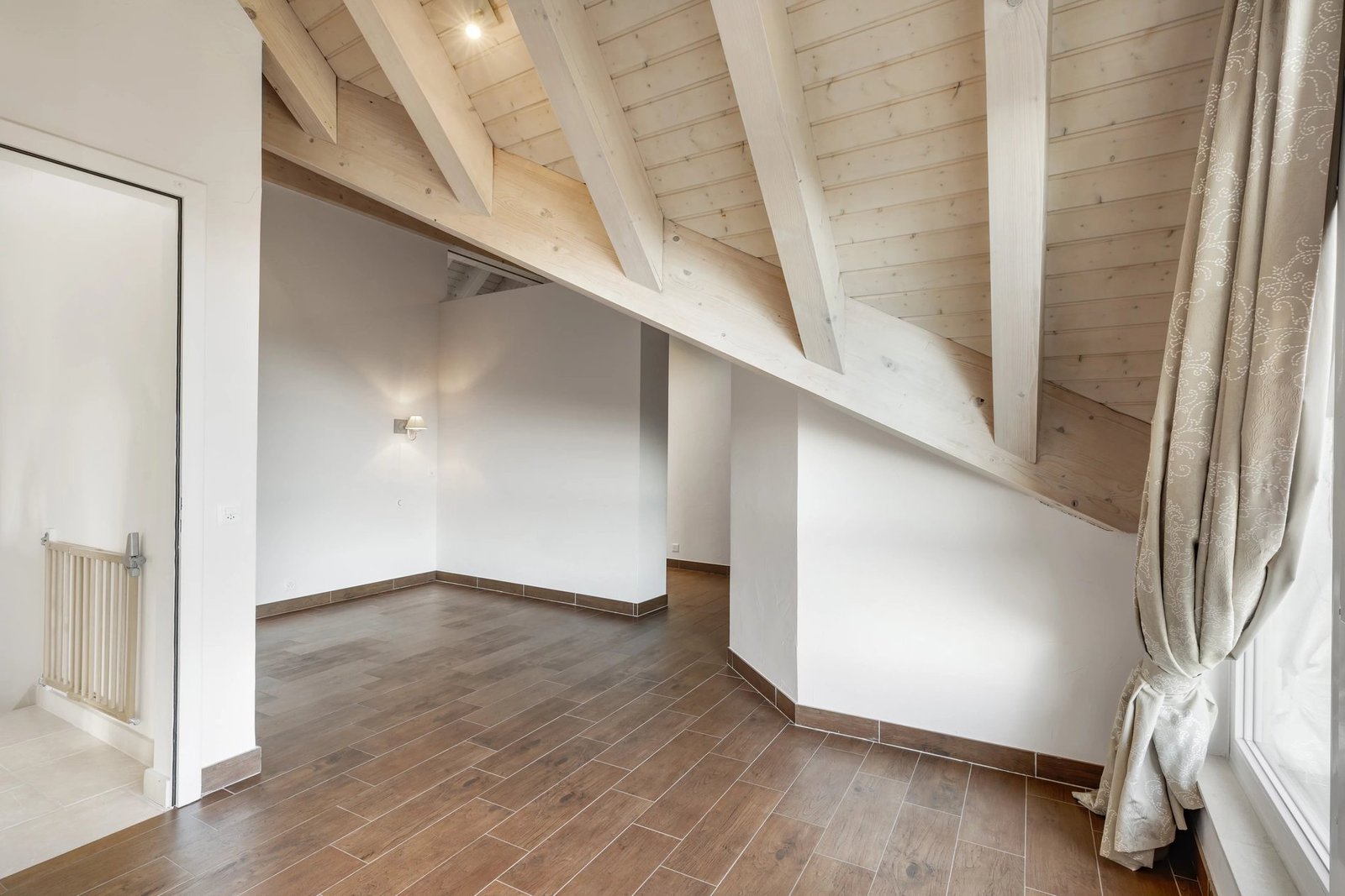 Sumptuous Duplex Apartment In Colombier Rare For Sale Apartment in Échichens, Vaud, Switzerland