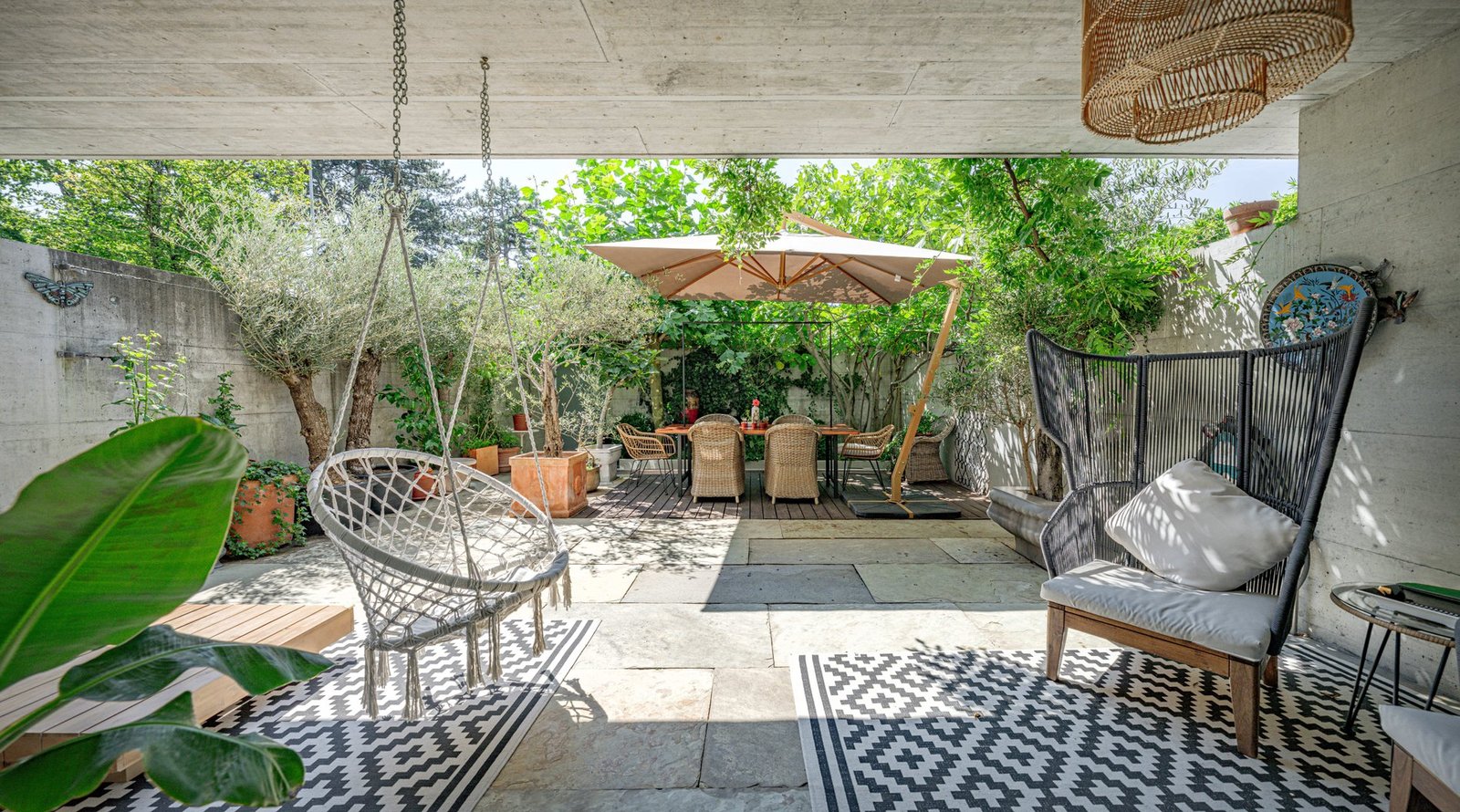 Unique Maisonette Loft On The Gold Coast Apartment in Erlenbach, Zurich, Switzerland