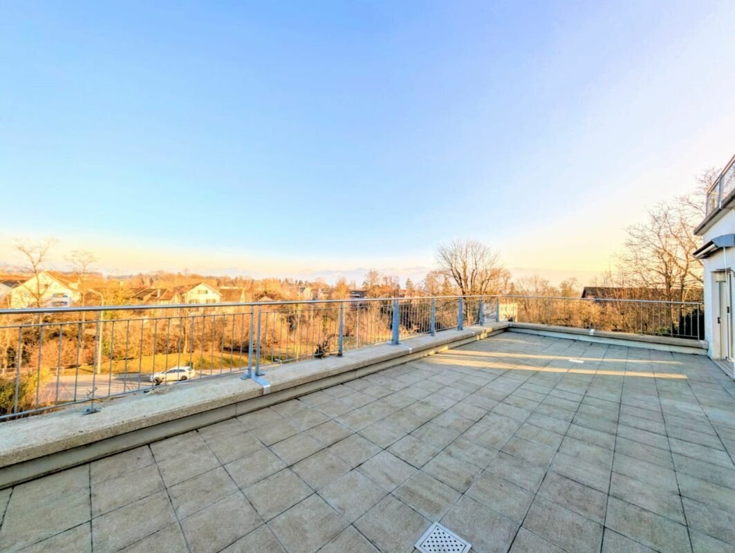 Exclusive terrace apartment with stunning mountain views Apartment in Hombrechtikon, Zurich, Switzerland