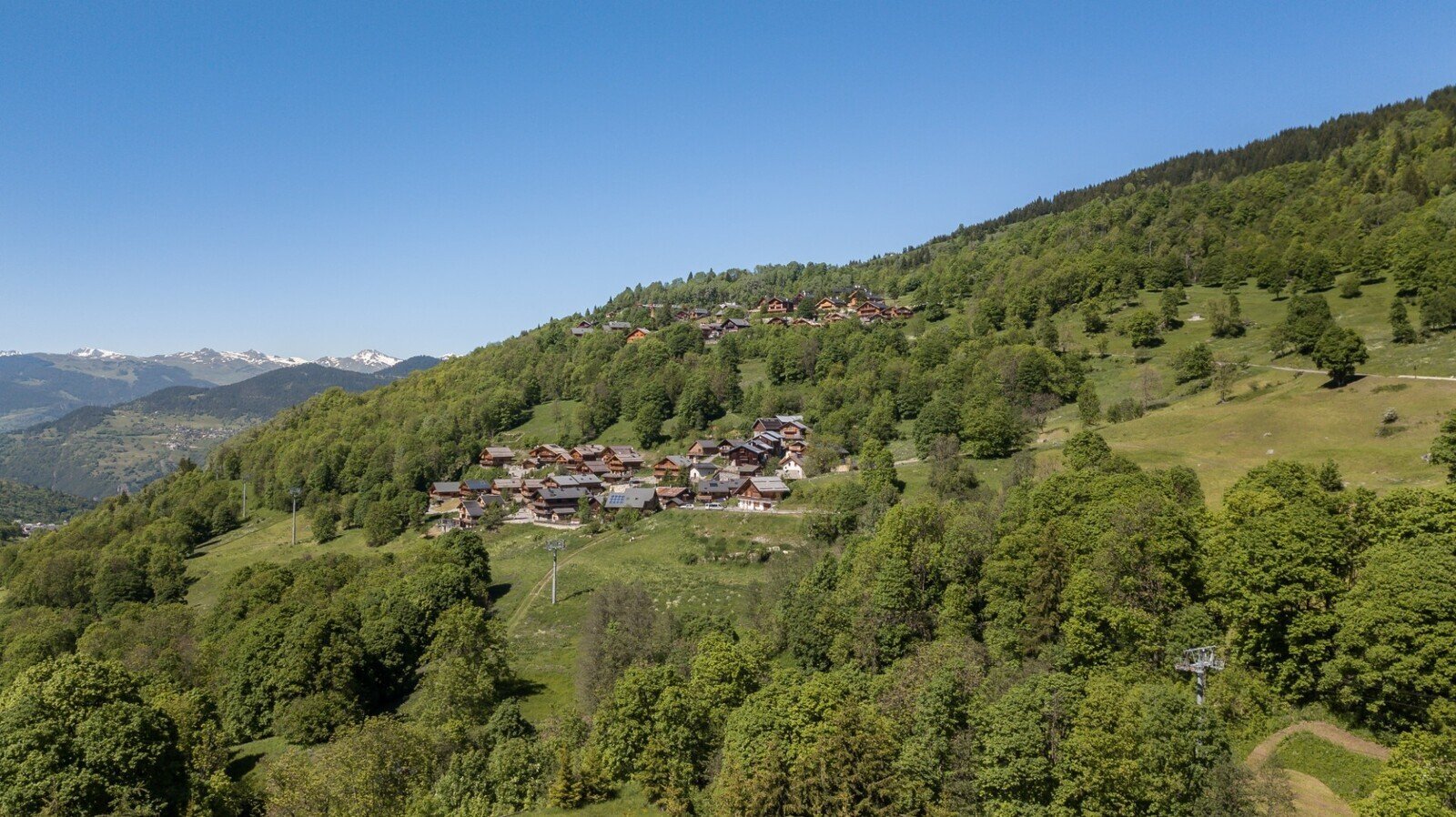 Apartment in Les Allues, Auvergne-Rhône-Alpes, France