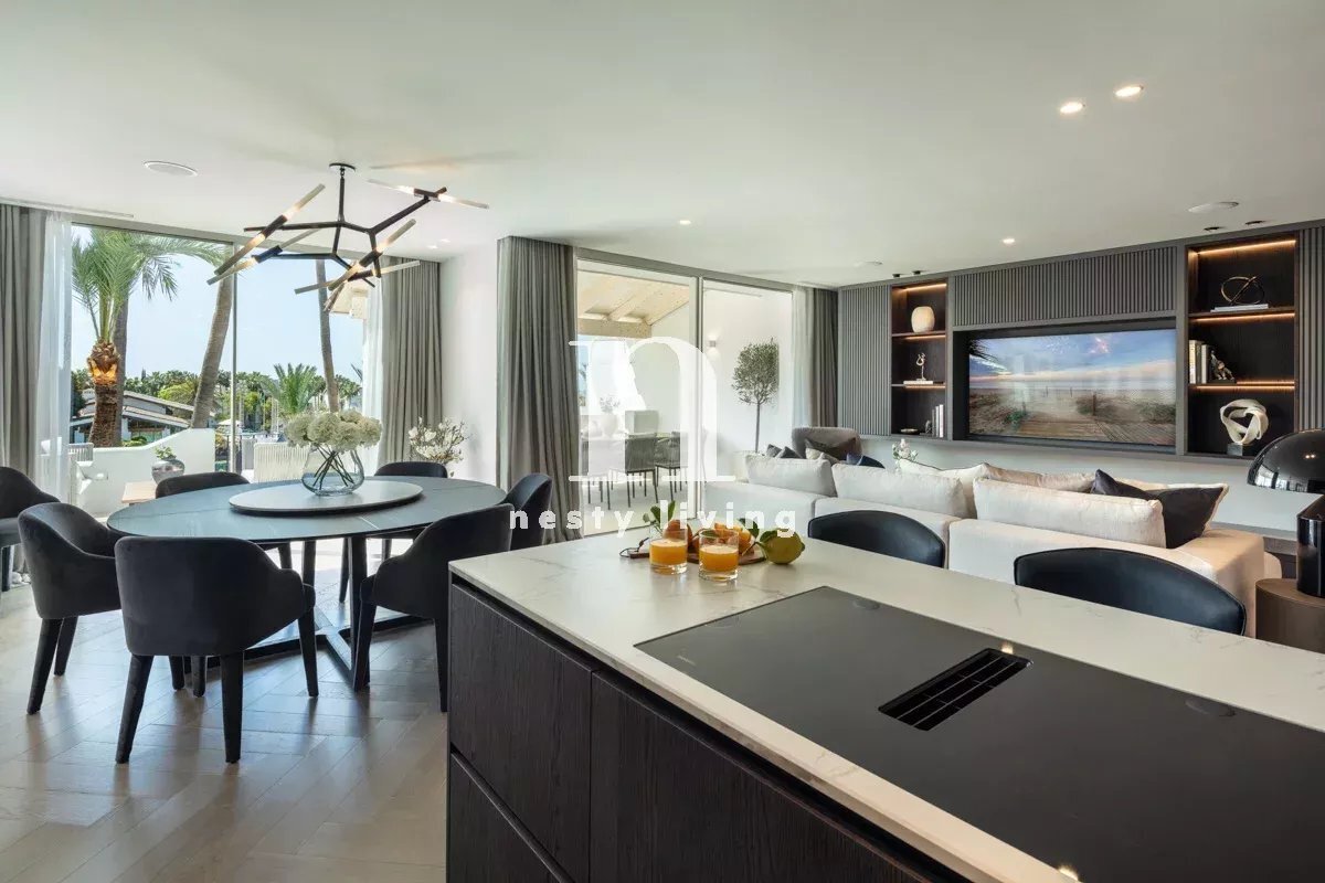 Apartment in Marbella, Andalusia, Spain