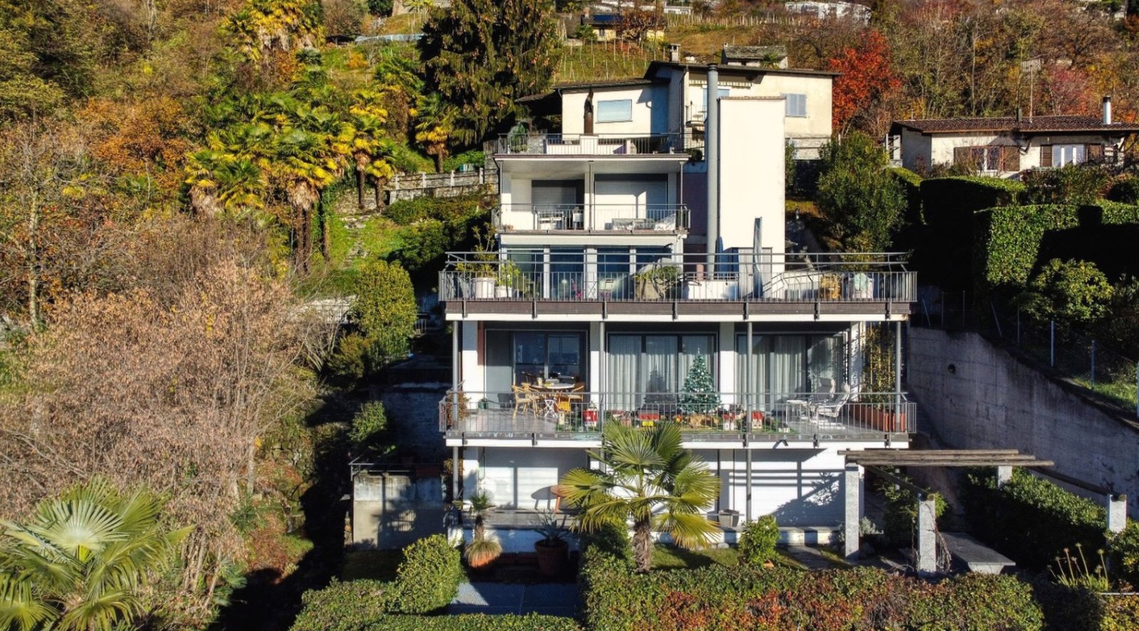 Romantic Hillside Retreat With Breathtaking Lake Views Apartment in Minusio, Ticino, Switzerland