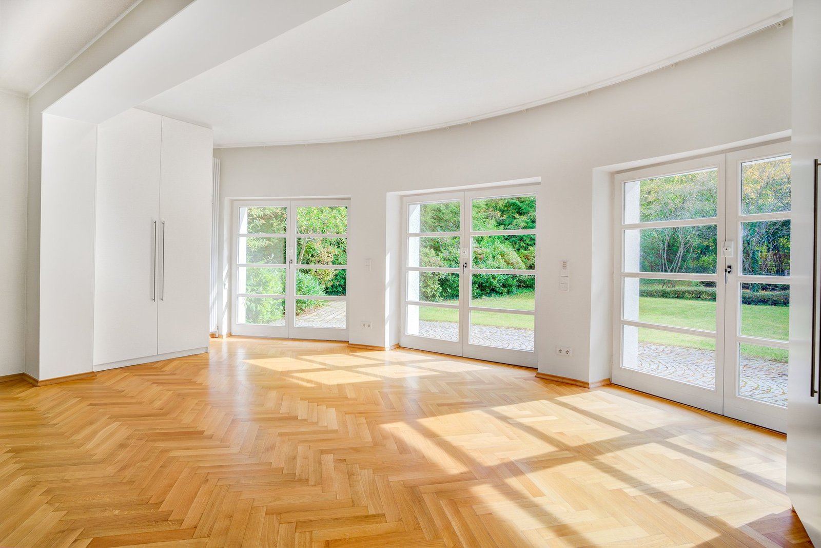 Representative. Generous. Unique. Dreamlike Art Nouveau Apartment. Apartment in Munich, Bavaria, Germany