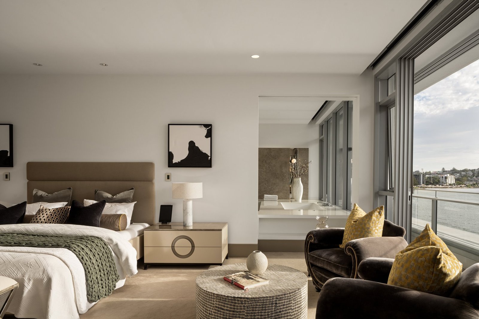 One Pier The Ultimate Single Level Penthouse With Unrivalled 52m North East River Frontage Apartment in Newstead, Queensland, Australia