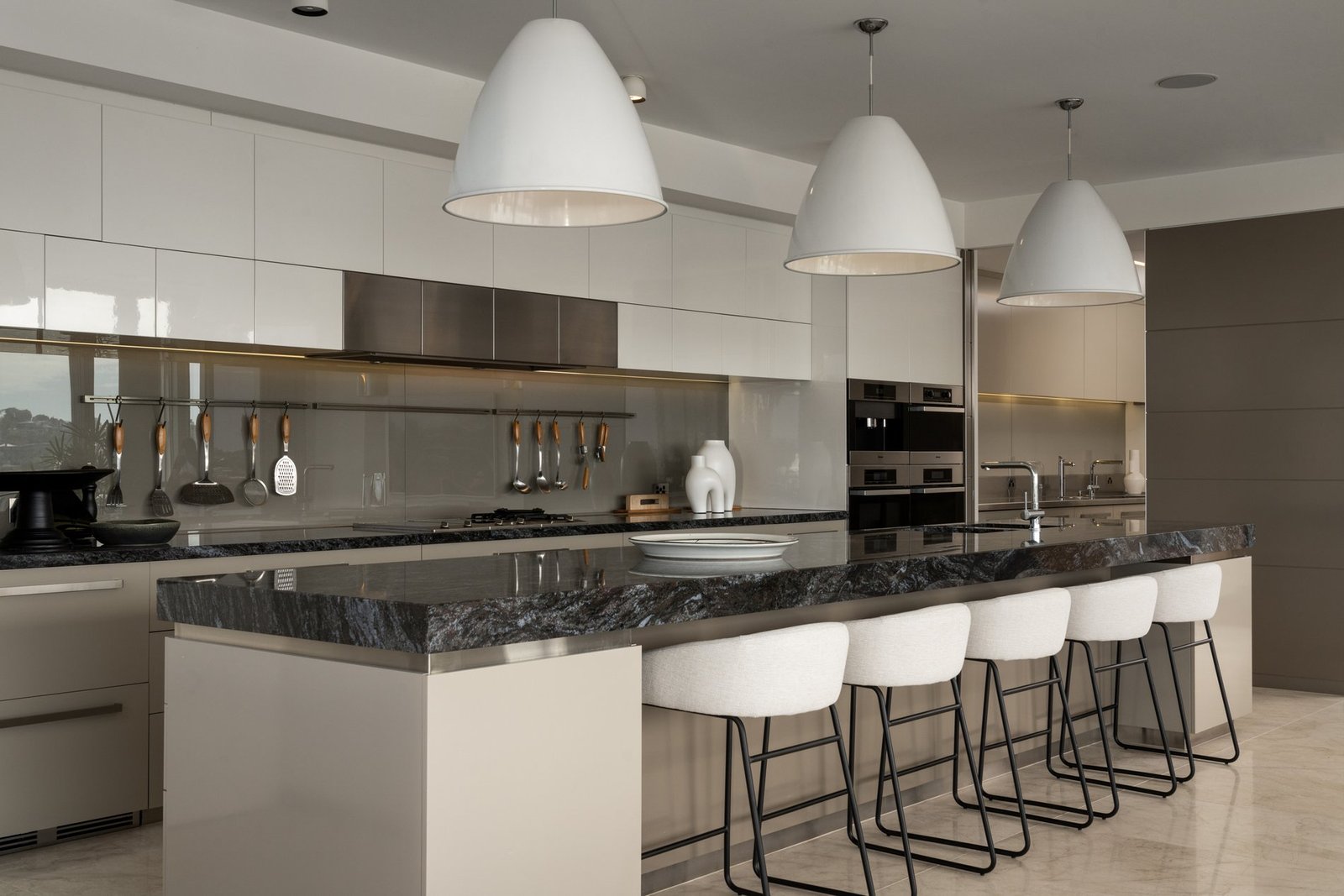 One Pier The Ultimate Single Level Penthouse With Unrivalled 52m North East River Frontage Apartment in Newstead, Queensland, Australia