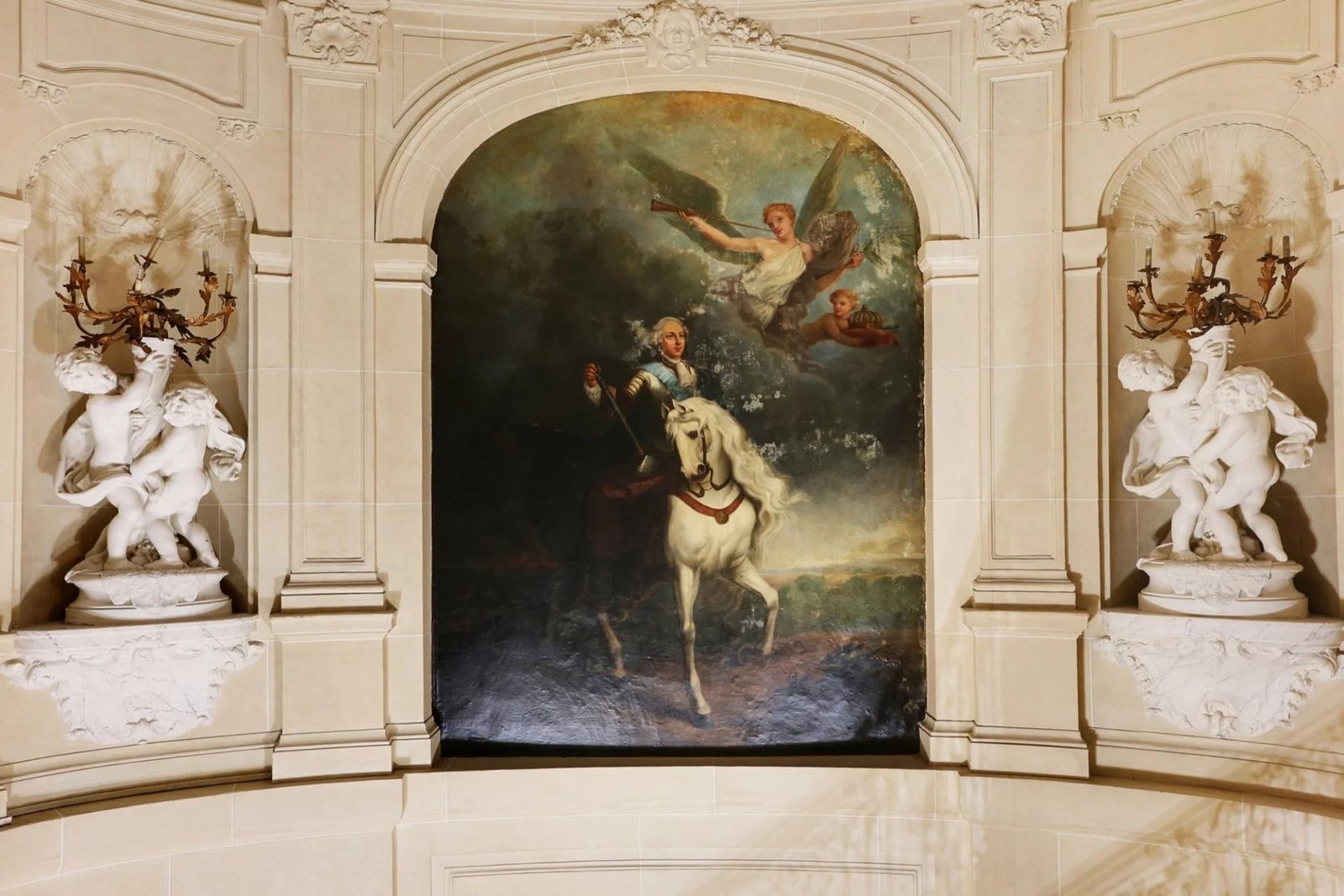 Paris 8ème Apartment Apartment in Paris, Île