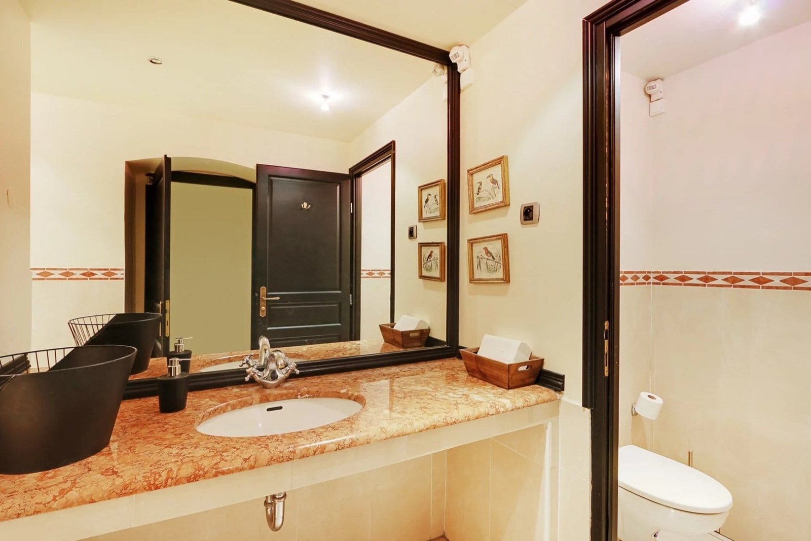 Paris 8ème Apartment de