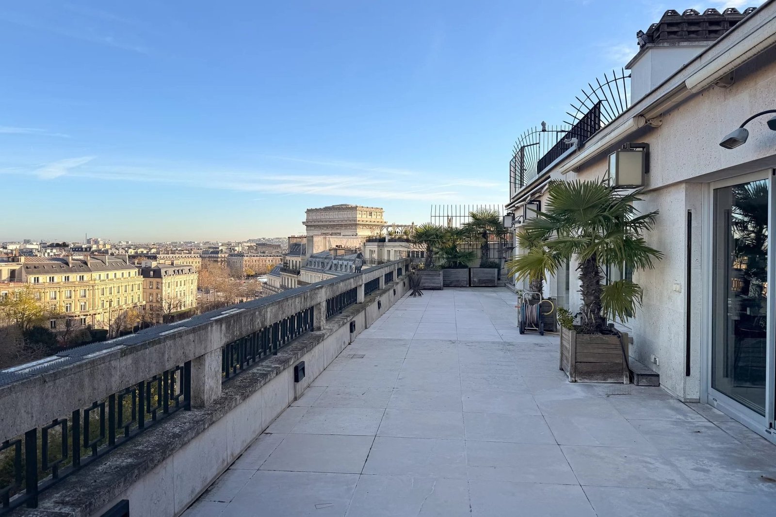 Par067 Large Penthouse To Renovate On Foch Apartment in Paris, Île-de-France, France