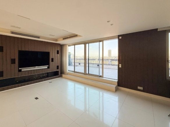 Apartment in Paris, Île-de-France, France