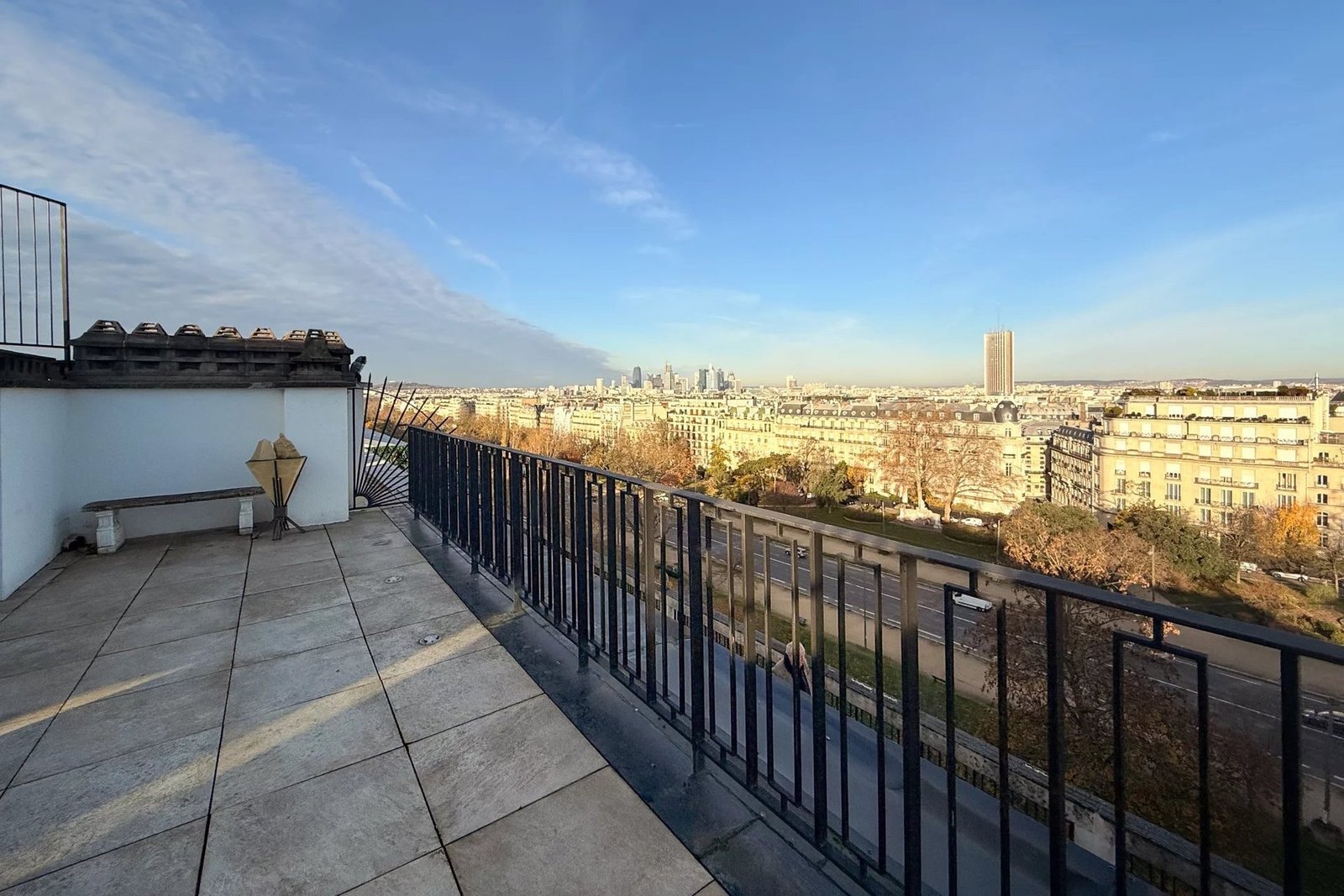Par067 Large Penthouse To Renovate On Foch Apartment in Paris, Île-de-France, France