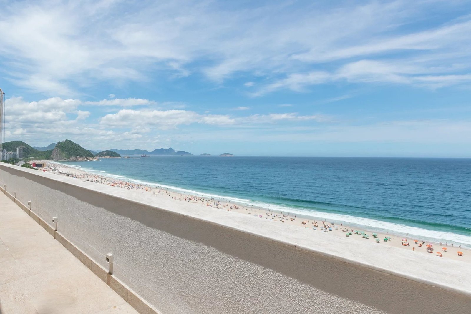 Rio354 Beachfront Triplex Penthouse In Copacabana Apartment in Rio de Janeiro, State of Rio de Janeiro, Brazil