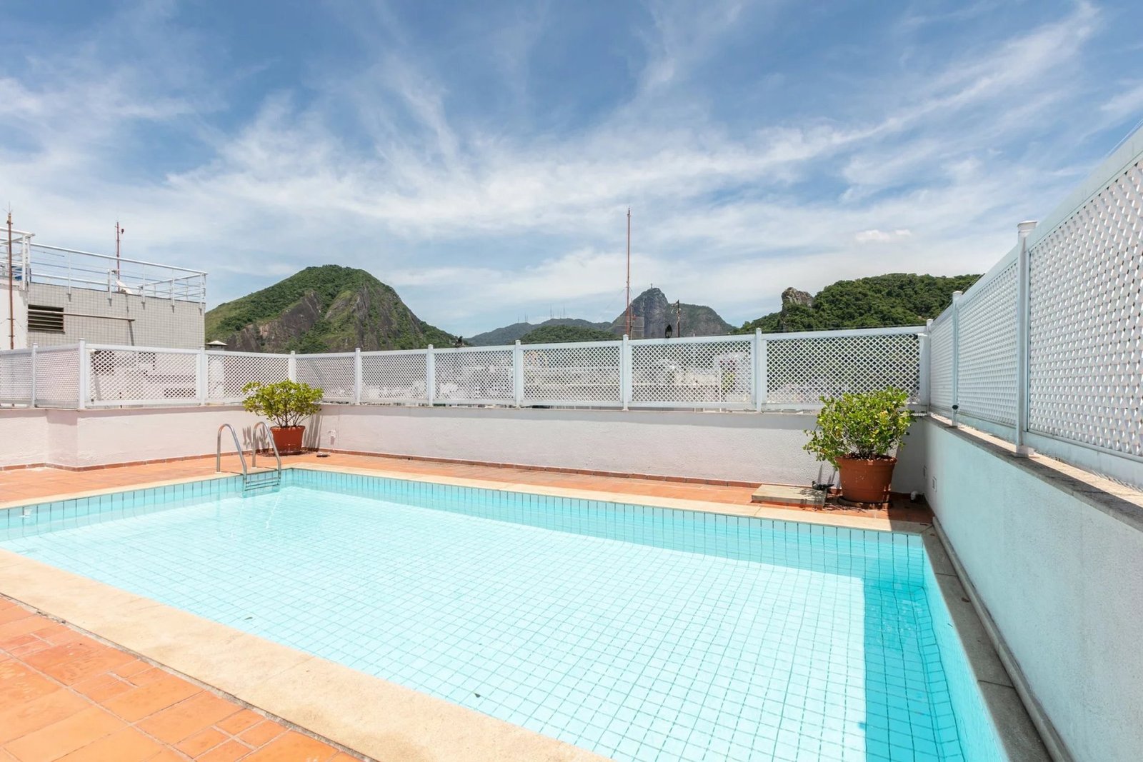 Rio354 Beachfront Triplex Penthouse In Copacabana Apartment in Rio de Janeiro, State of Rio de Janeiro, Brazil