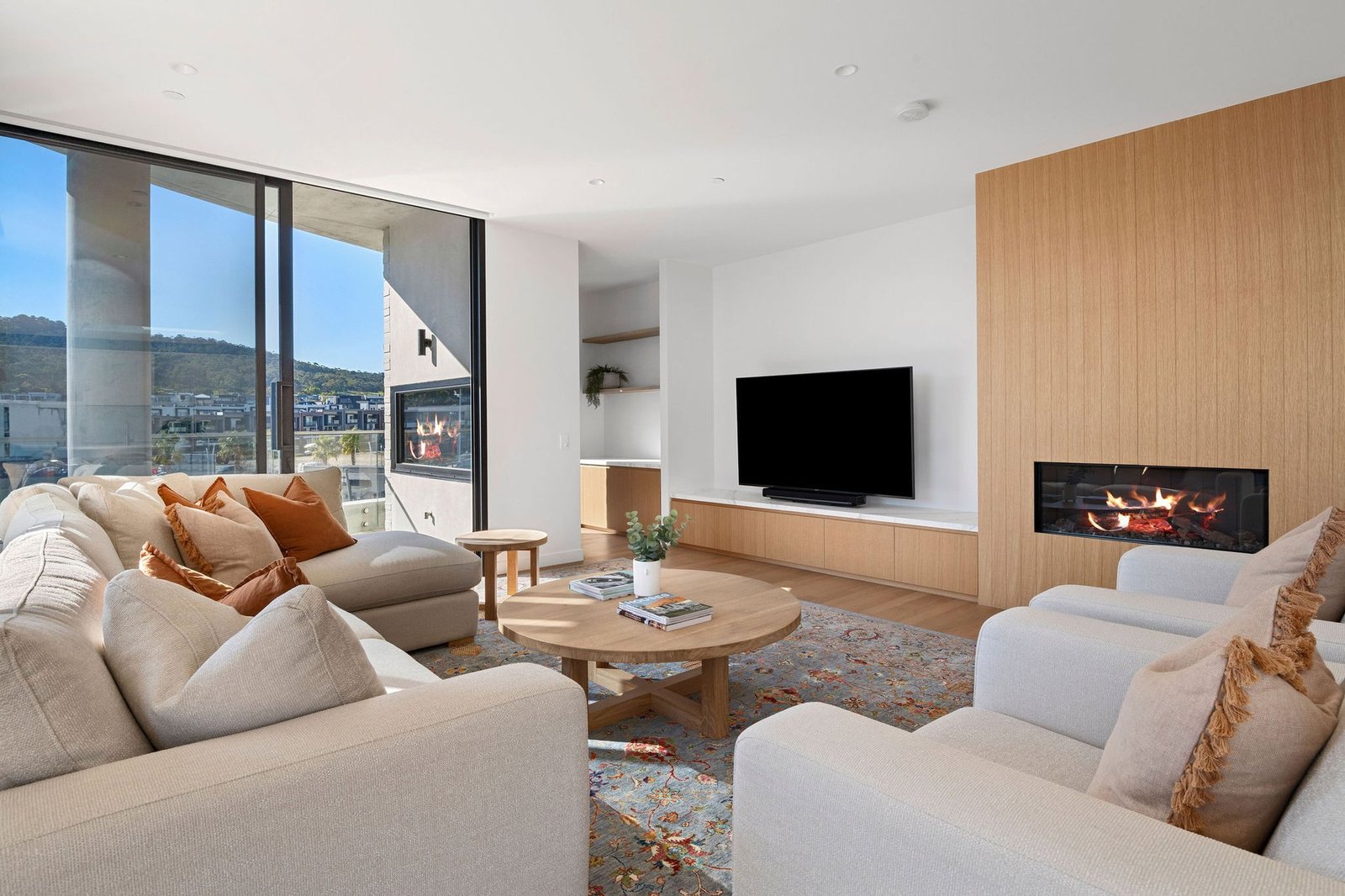 A Penthouse Paradise With Spectacular Scenery Apartment in Safety Beach, Victoria, Australia