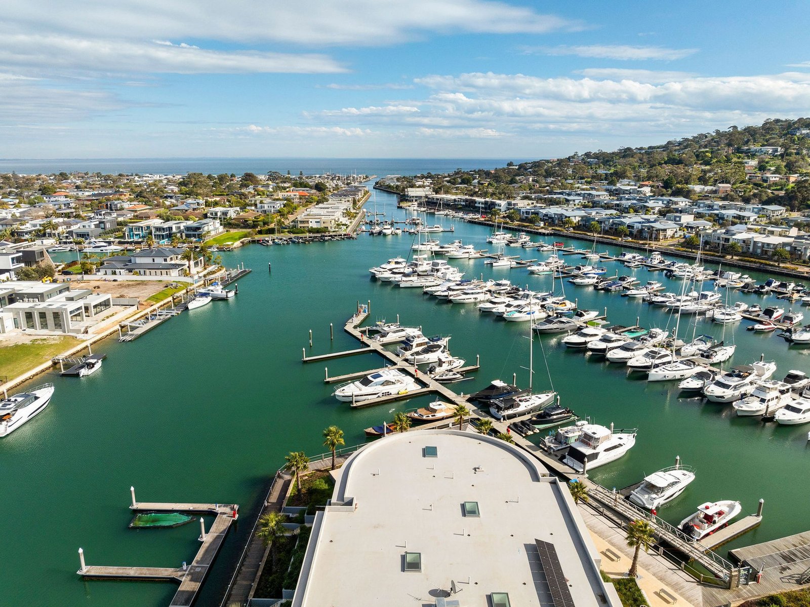 A Penthouse Paradise With Spectacular Scenery Apartment in Safety Beach, Victoria, Australia