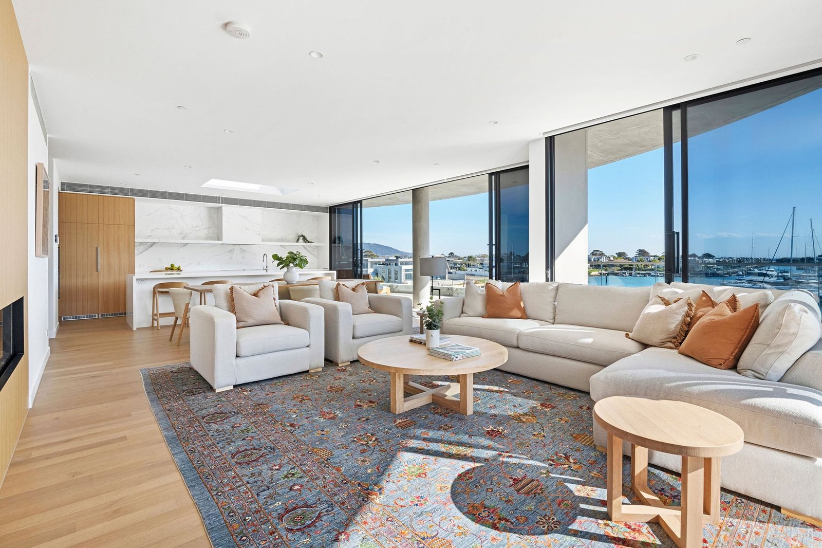 A Penthouse Paradise With Spectacular Scenery Apartment in Safety Beach, Victoria, Australia