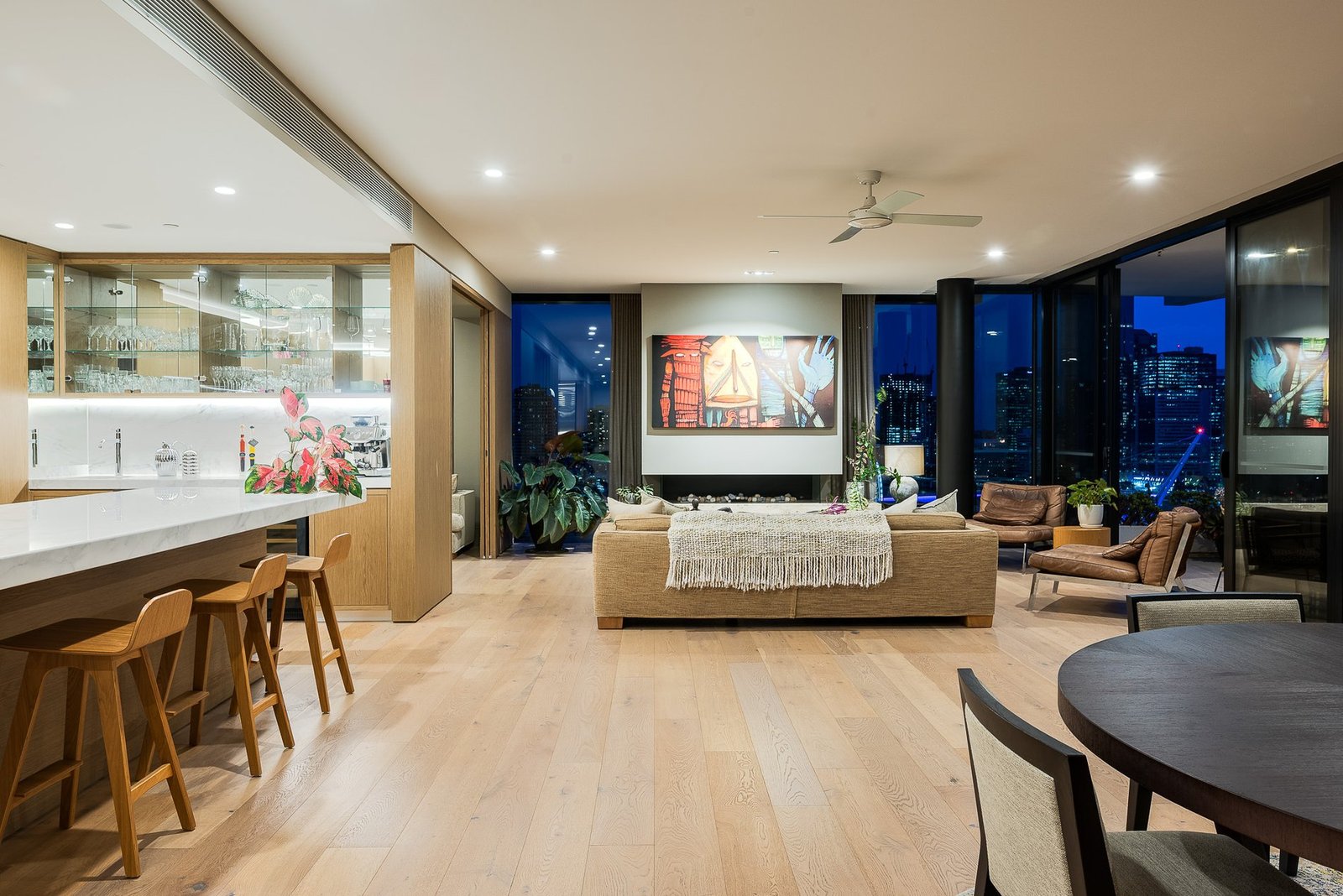 Luxurious Penthouse Living With Incredible Panoramic Views Apartment in South Brisbane, Queensland, Australia