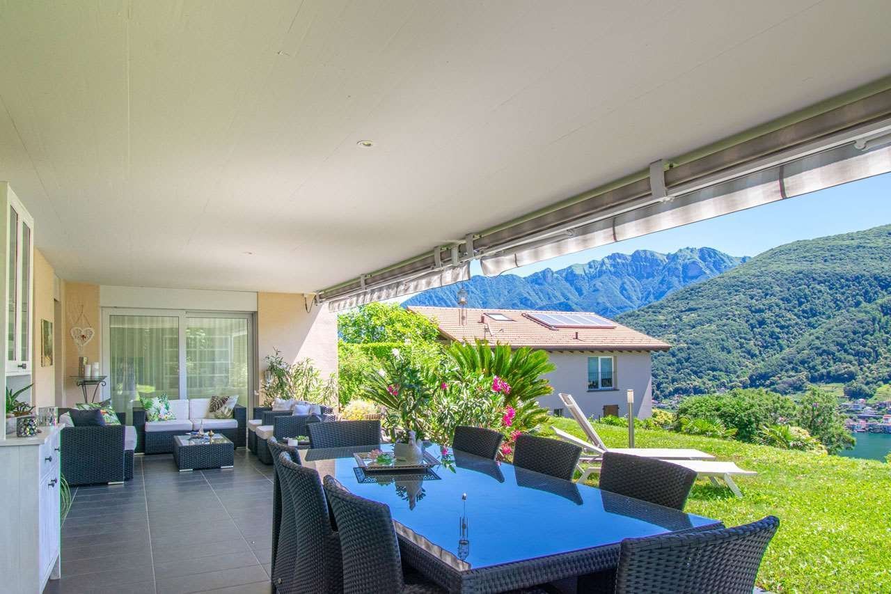 Prestigioso Appartamento Con Giardino E Vista Lago Apartment in Vico Morcote, Ticino, Switzerland