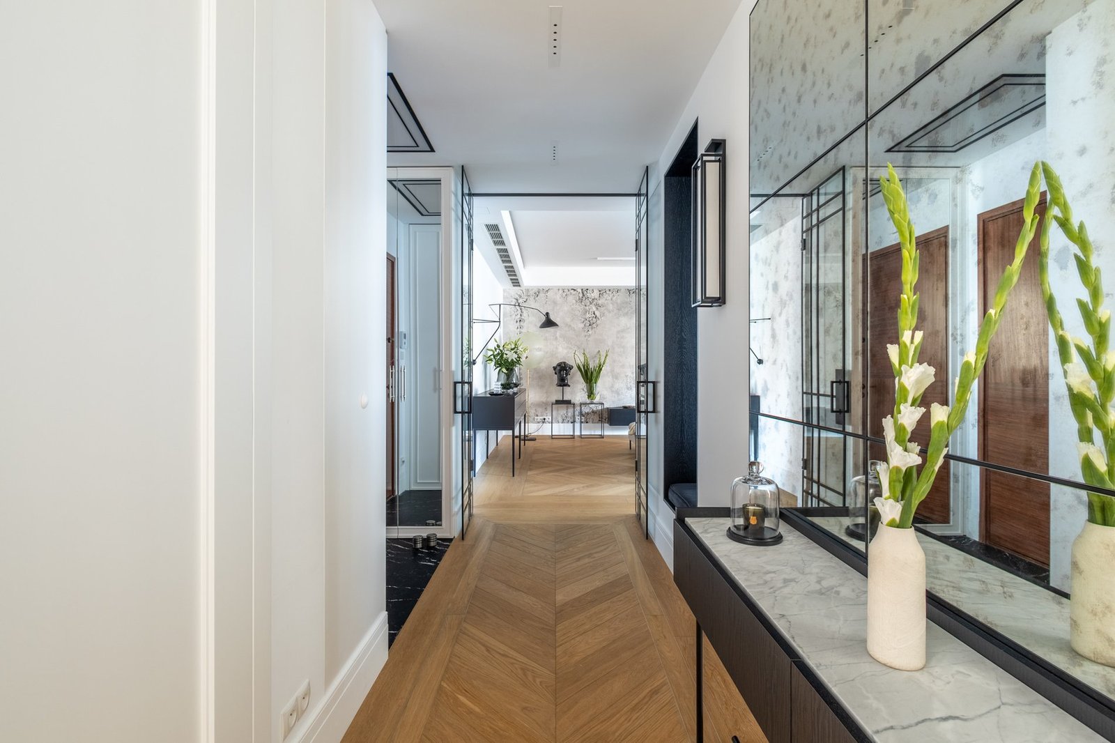 Unique Apartmetn In The Very Center Of Warsaw | Pool, Gym, Squash Court Apartment in Warsaw, Masovian Voivodeship, Poland