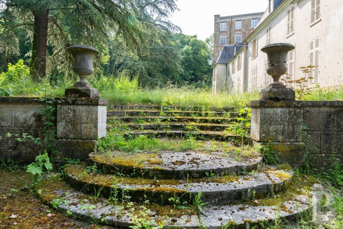 Castle in Corbeil-Essonnes, Île-de-France, France