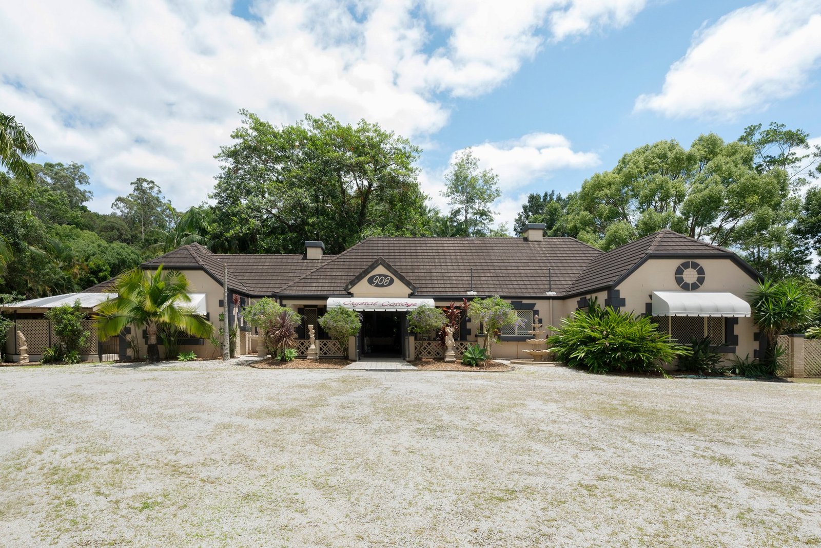 Discover Your Dream Lifestyle Iconic 10 Acre Estate In The Heart Of Currumbin Valley City of Gold Coast, Australia