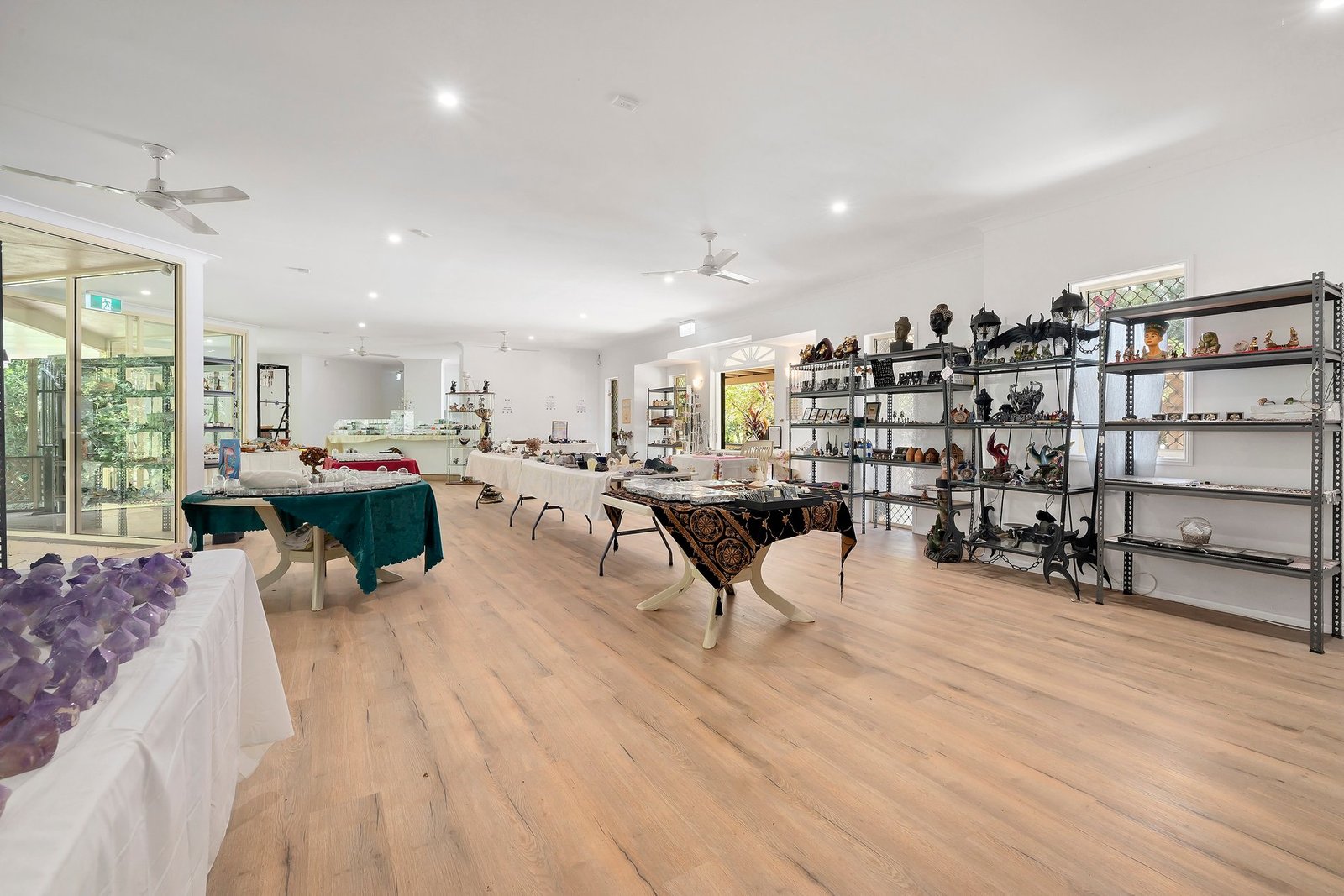 Discover Your Dream Lifestyle Iconic 10 Acre Estate In The Heart Of Currumbin Valley City of Gold Coast, Australia