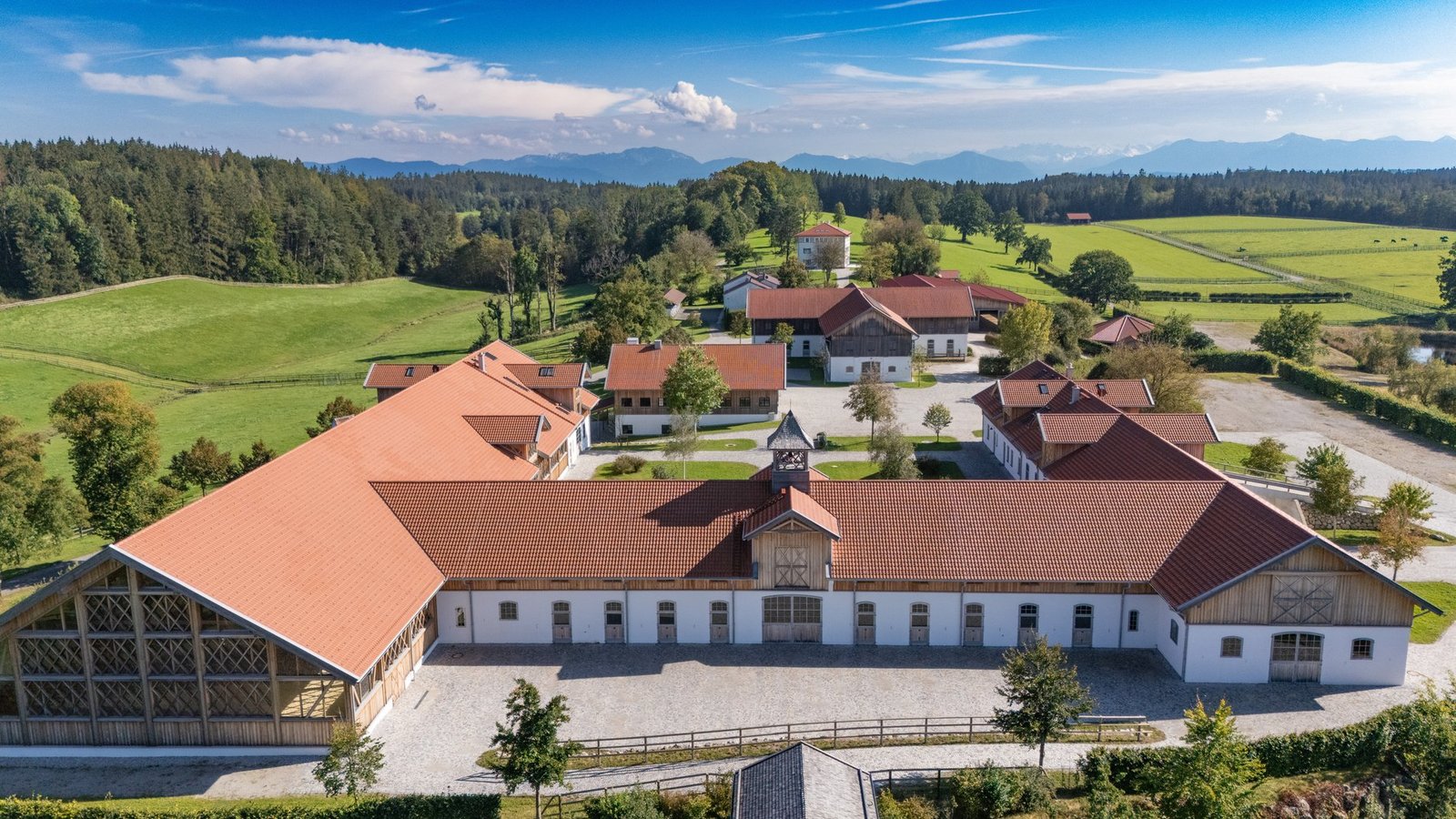 Stud Farm In A Dream Setting. Superlative Riding Facility With Historic Villa. Farm Ranch in Lake Starnberg, Bavaria, Germany