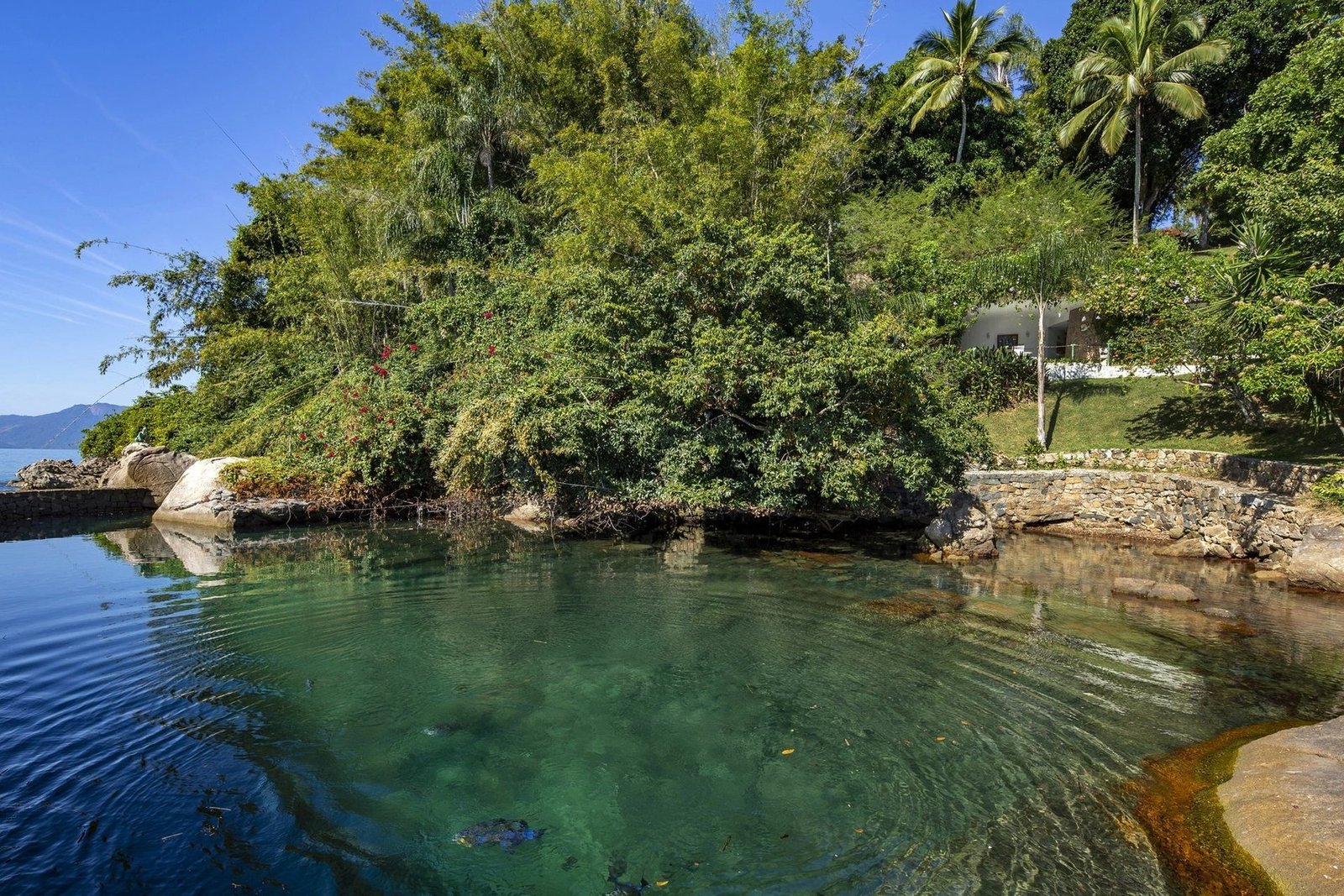 Ang101 Island In Angra Dos Reis House in Angra dos Reis, Brazil