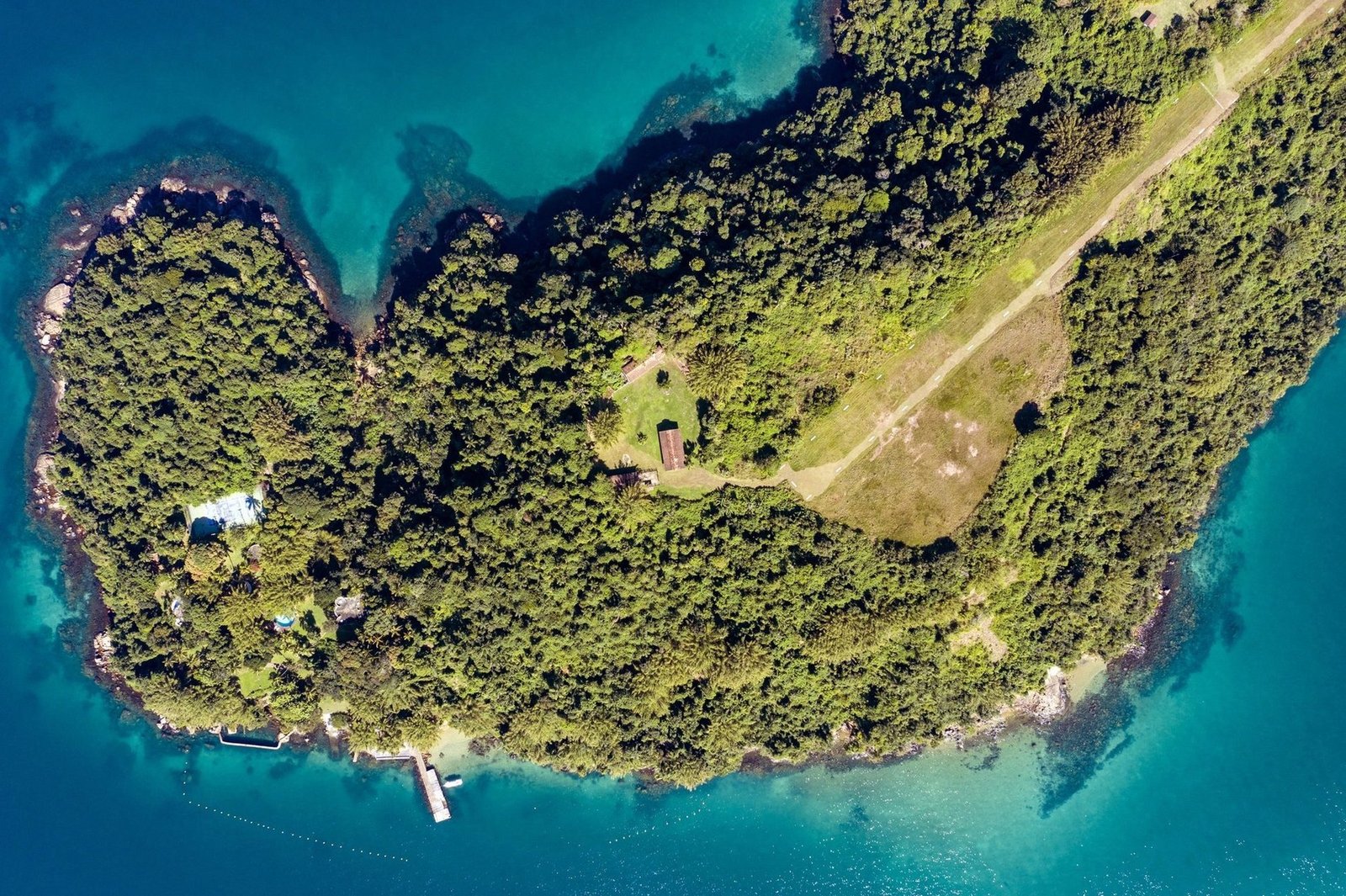Ang101 Island In Angra Dos Reis House in Angra dos Reis, Brazil