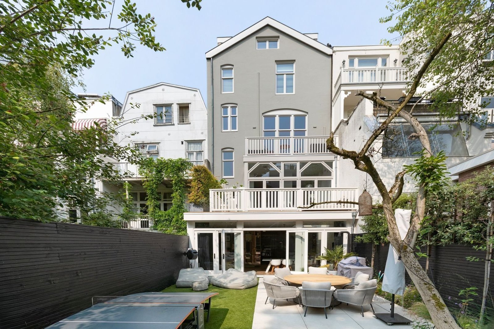 Amsterdam Town House House in Apollobuurt, North Holland, Netherlands