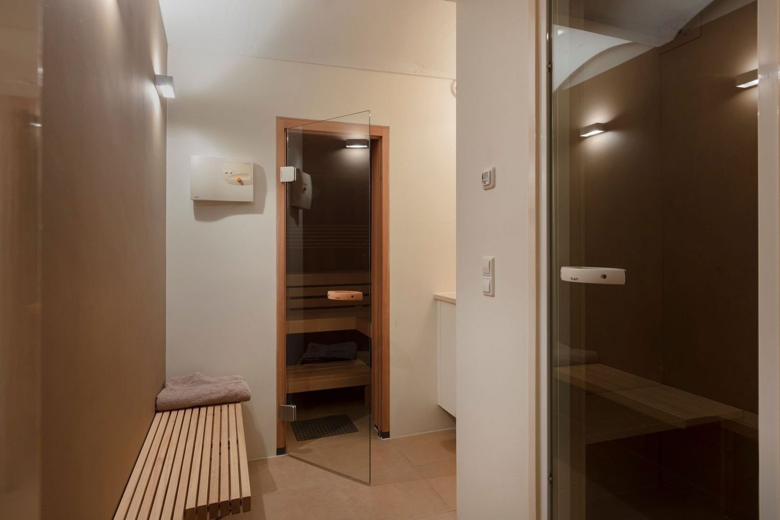 Amsterdam Town House House in Apollobuurt, North Holland, Netherlands