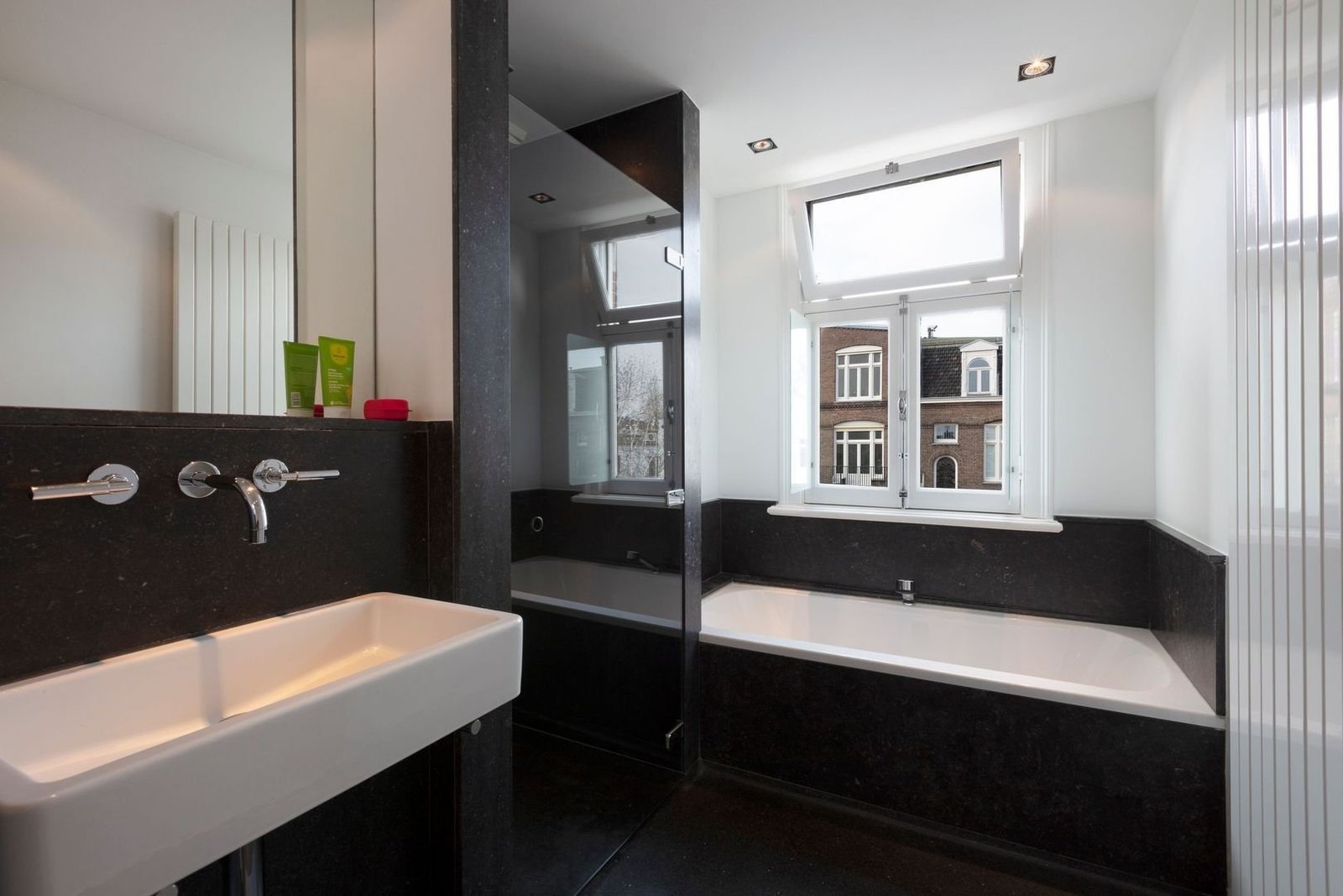 Amsterdam Town House House in Apollobuurt, North Holland, Netherlands