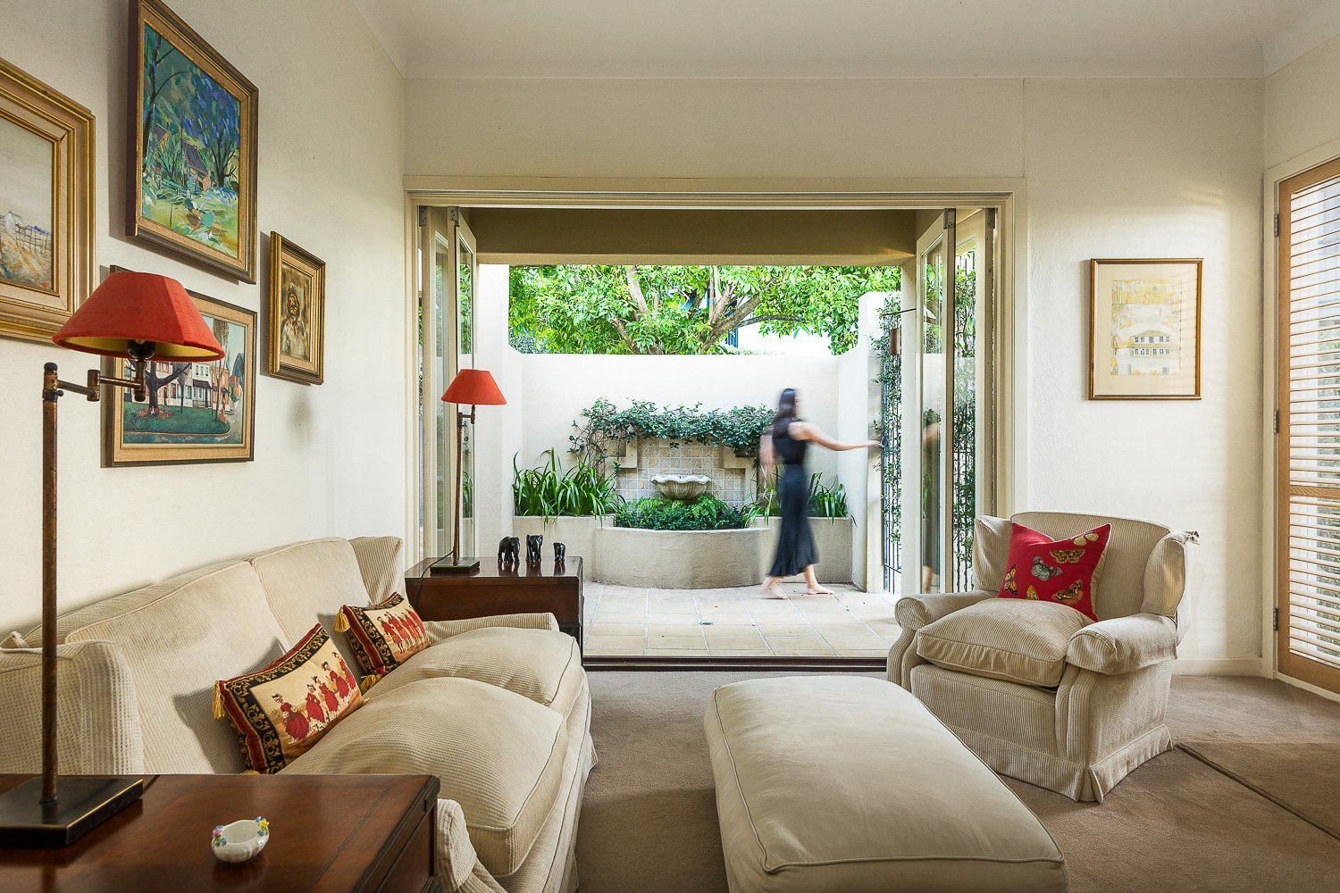 Charming, Stylish And Elegant Home With Mesmerising City Views House in Bardon, Queensland, Australia