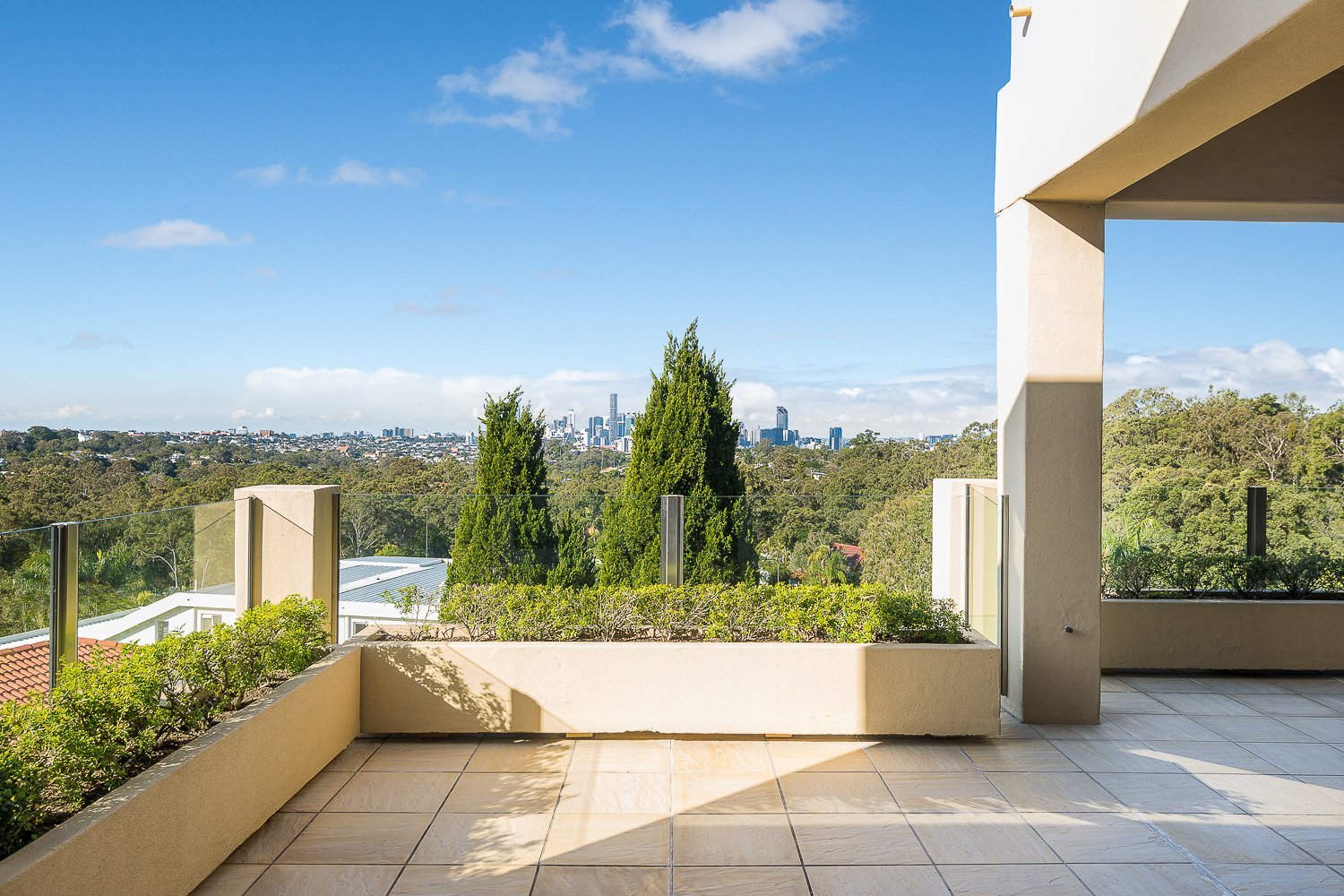 Charming, Stylish And Elegant Home With Mesmerising City Views House in Bardon, Queensland, Australia
