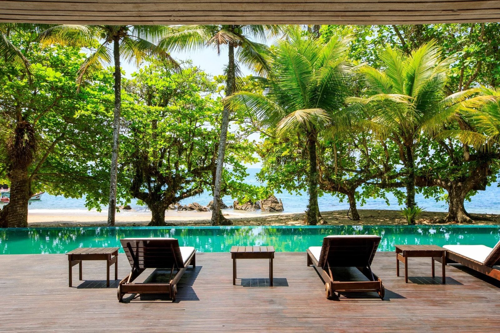 Pty008 Luxury Beachfront Villa In Paraty House in Brazil