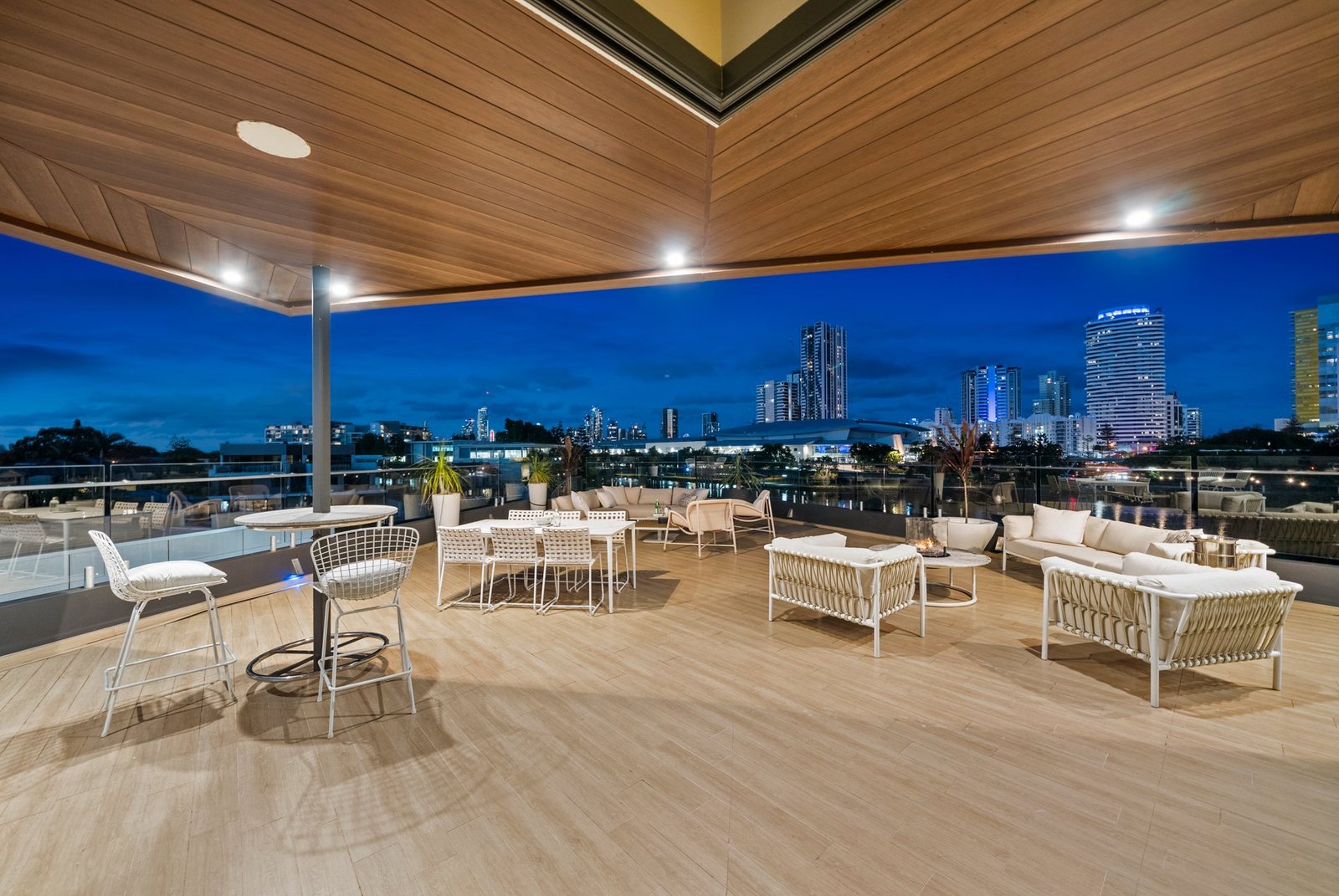 Exquisite Waterfront Living Architectural Masterpiece House in Broadbeach Waters, Queensland, Australia