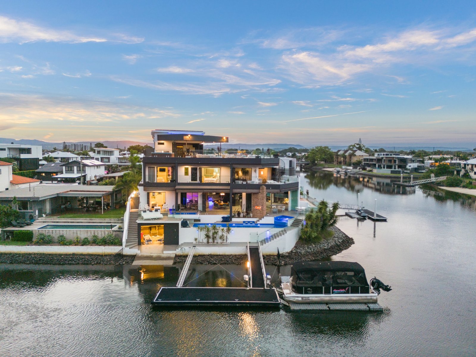 Exquisite Waterfront Living Architectural Masterpiece House in Broadbeach Waters, Queensland, Australia