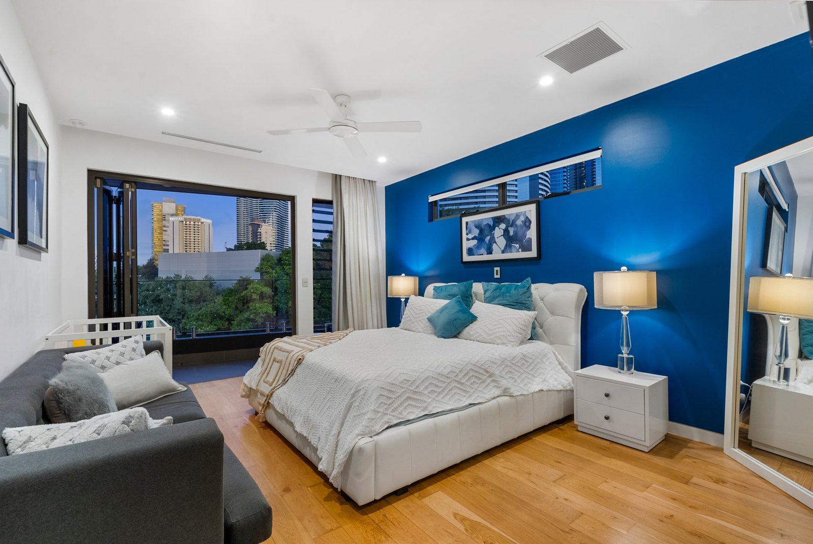 Exquisite Waterfront Living Architectural Masterpiece House in Broadbeach Waters, Queensland, Australia