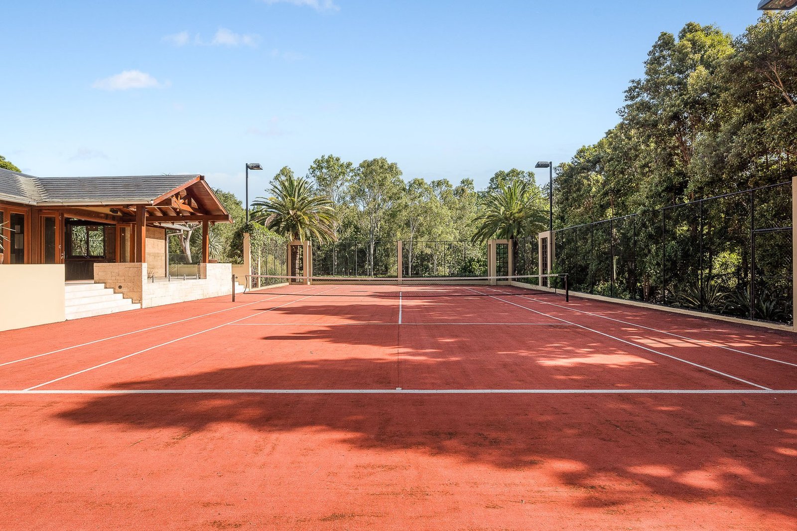 Discover An Unparalleled Lifestyle House in Brookfield, Queensland, Australia