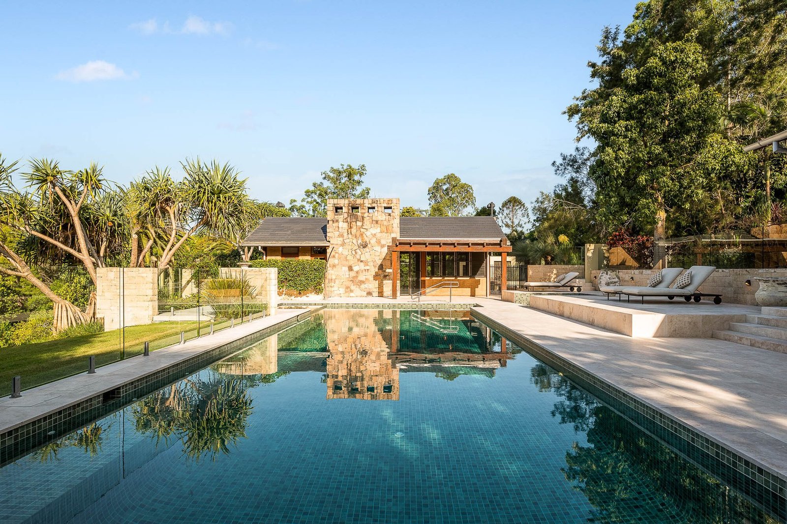Discover An Unparalleled Lifestyle House in Brookfield, Queensland, Australia