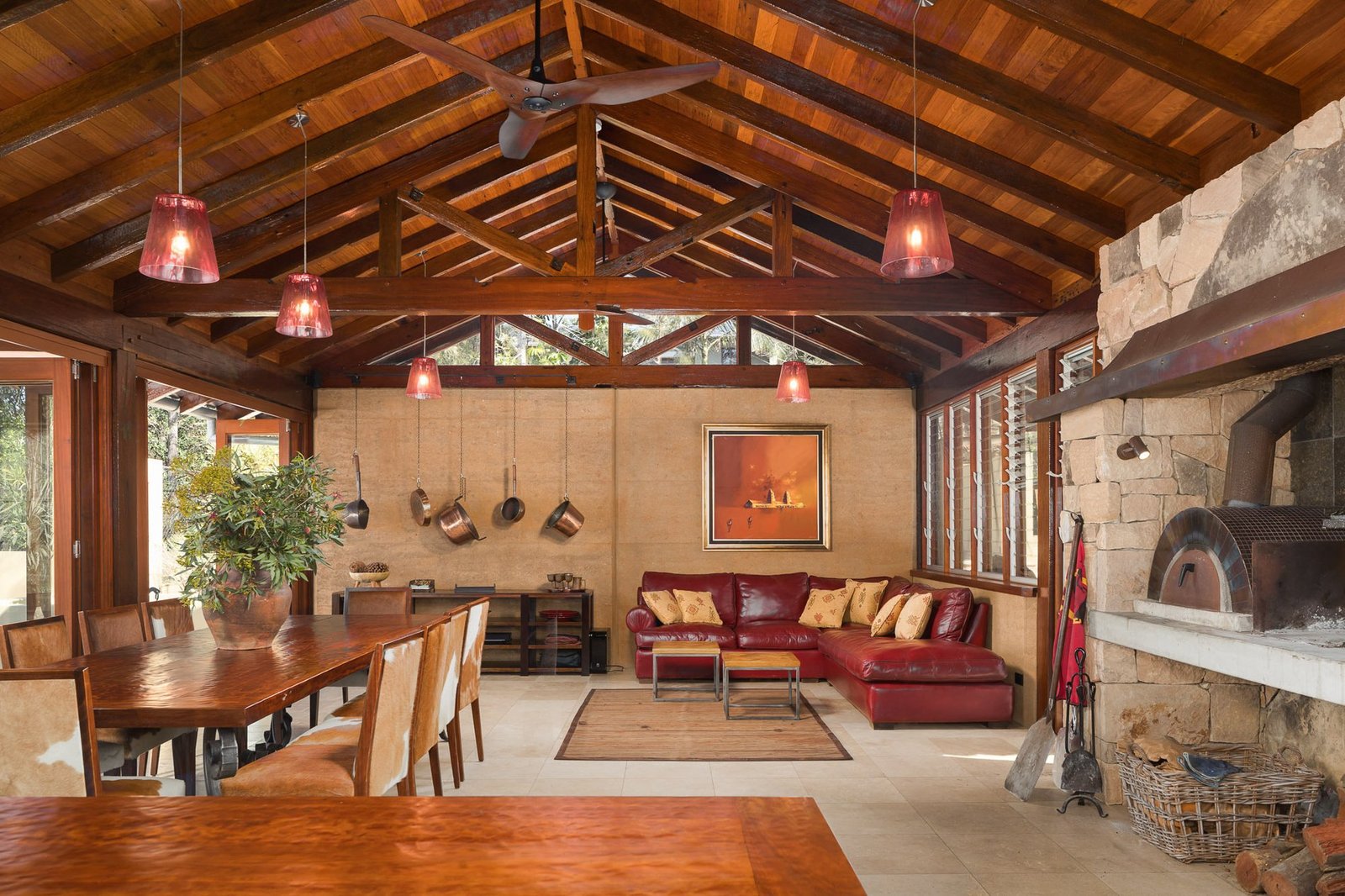 Discover An Unparalleled Lifestyle House in Brookfield, Queensland, Australia