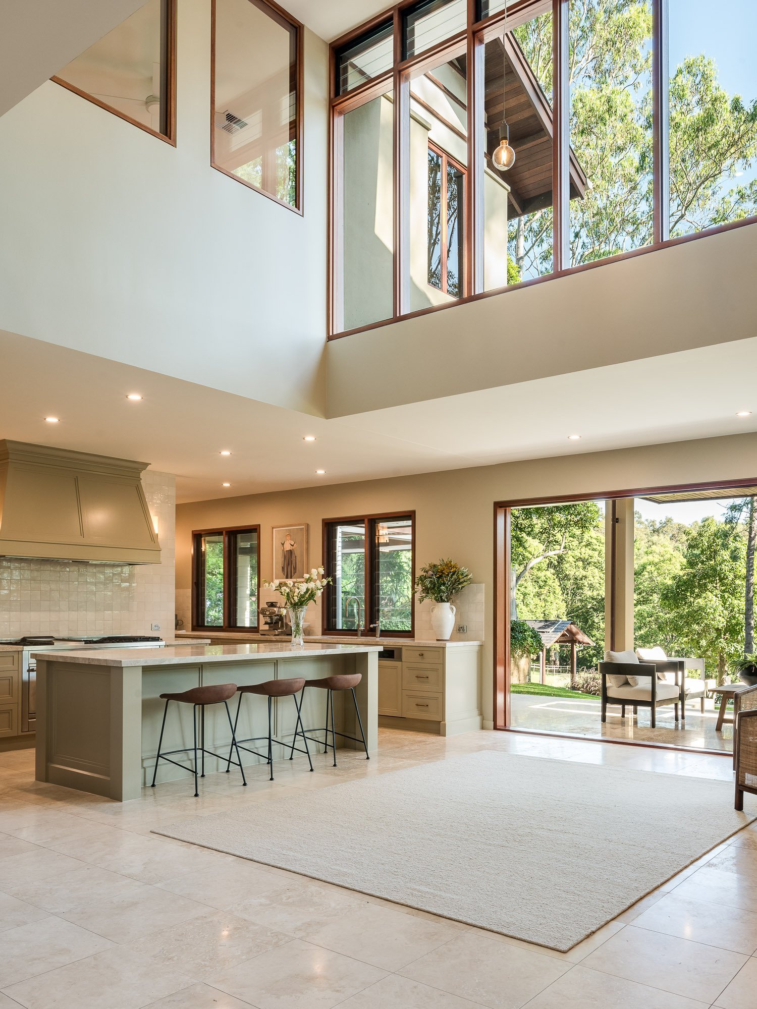 Discover An Unparalleled Lifestyle House in Brookfield, Queensland, Australia