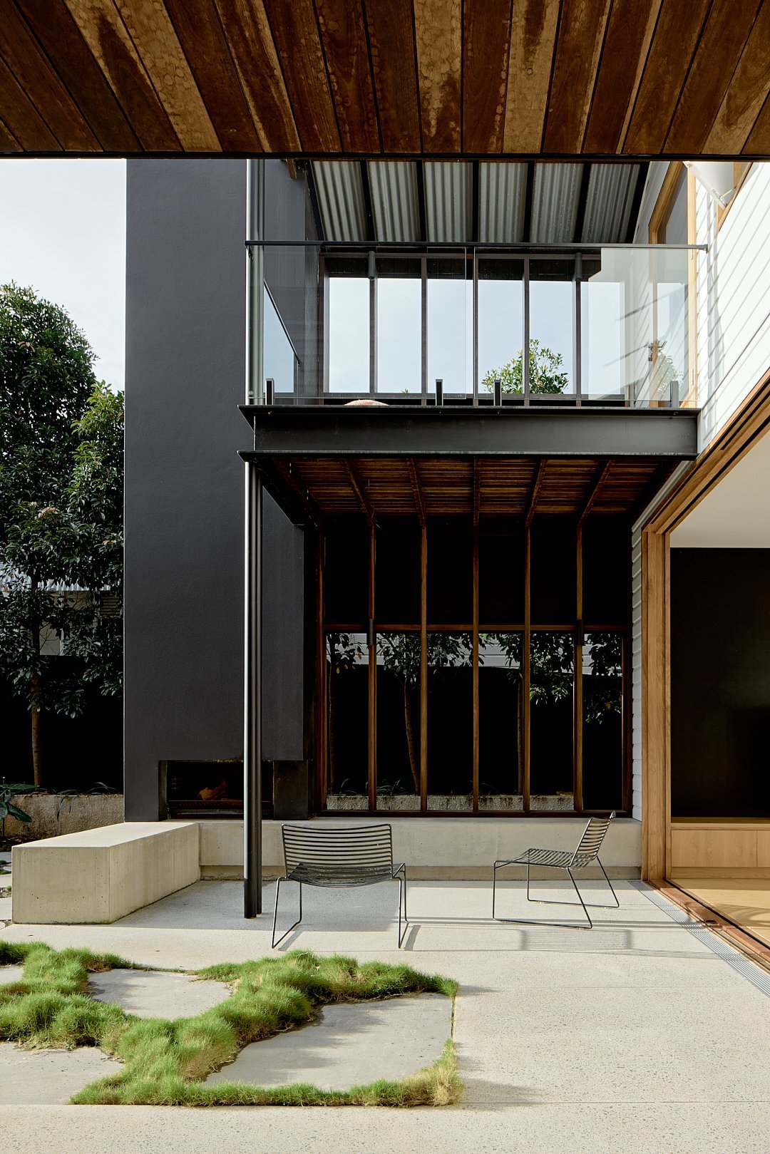 Effortless Chic House in Bulimba, Queensland, Australia