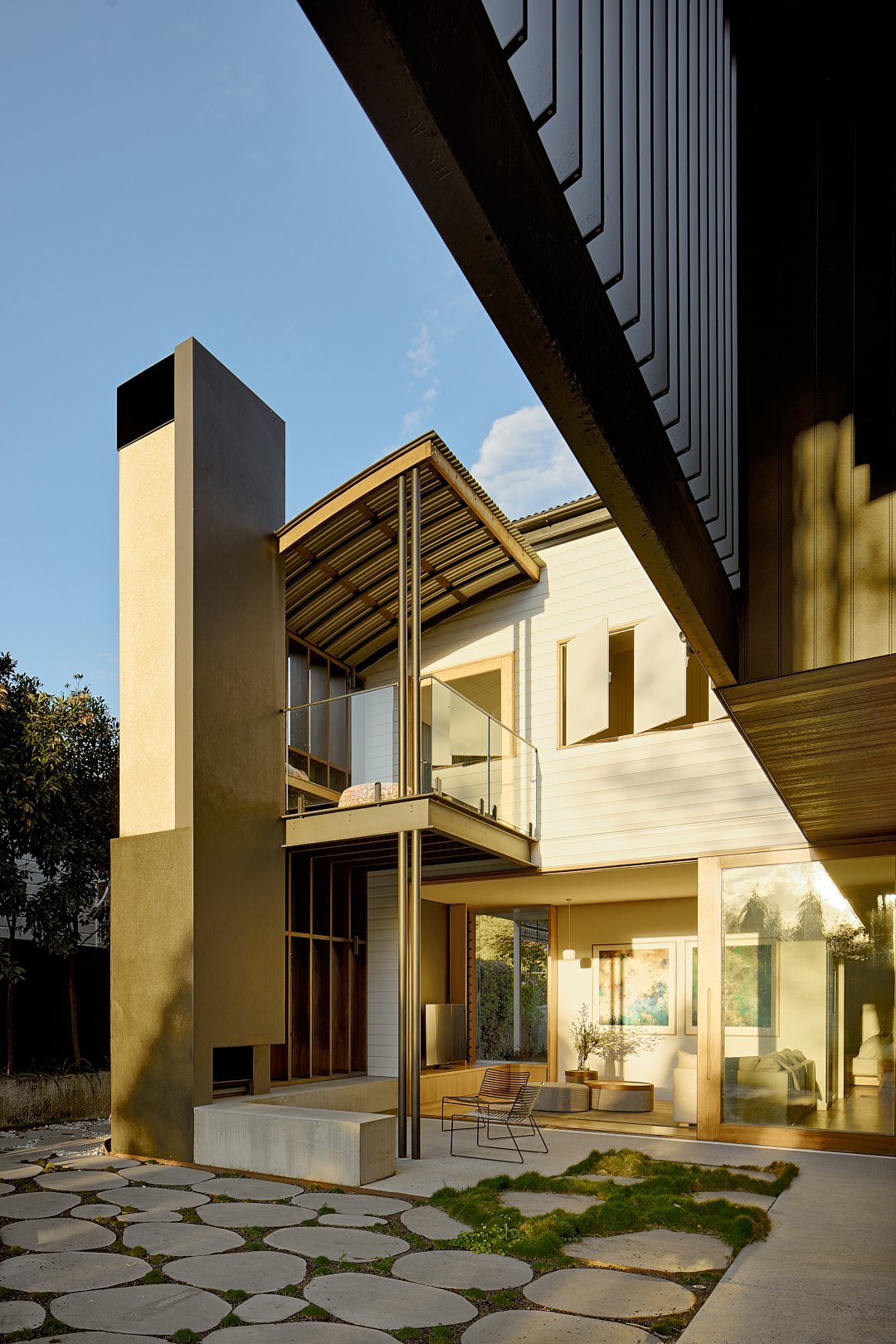 Effortless Chic House in Bulimba, Queensland, Australia