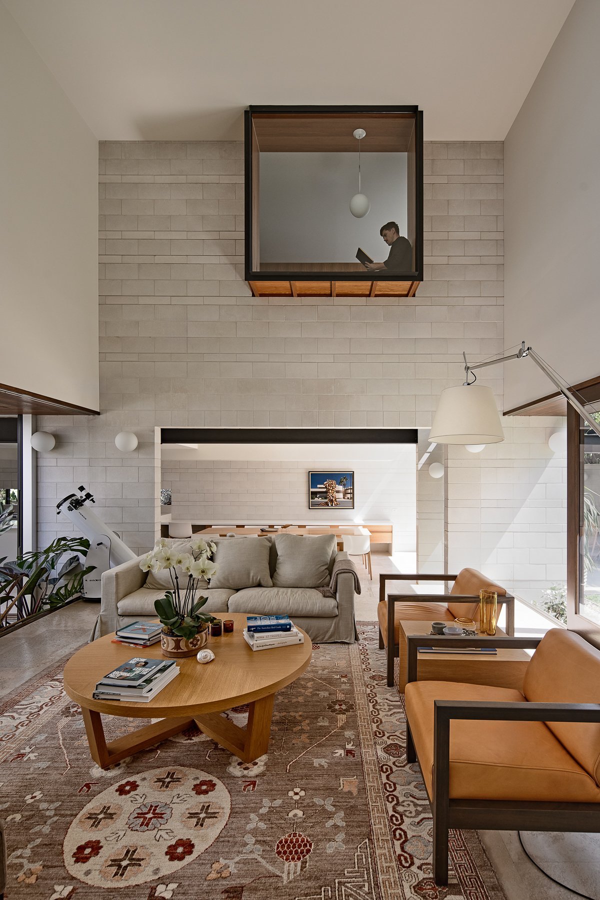 Rare Residential Commission By Richards & Spence Architects House in Clayfield, Queensland, Australia