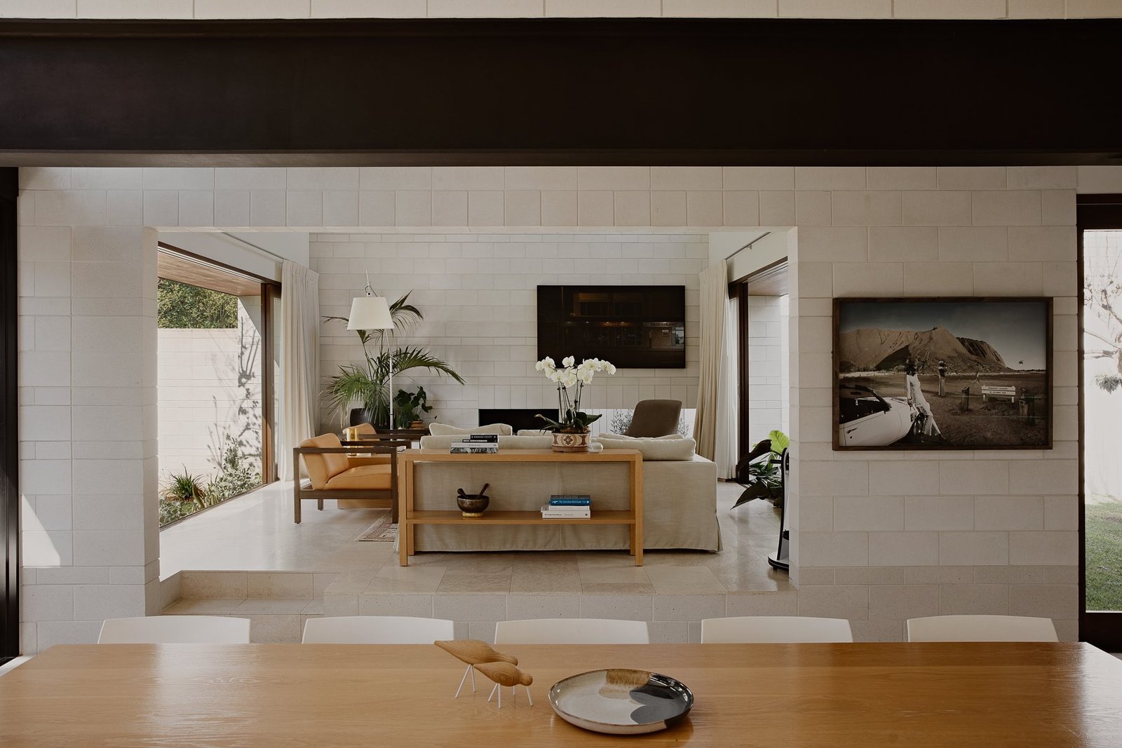 Rare Residential Commission By Richards & Spence Architects House in Clayfield, Queensland, Australia