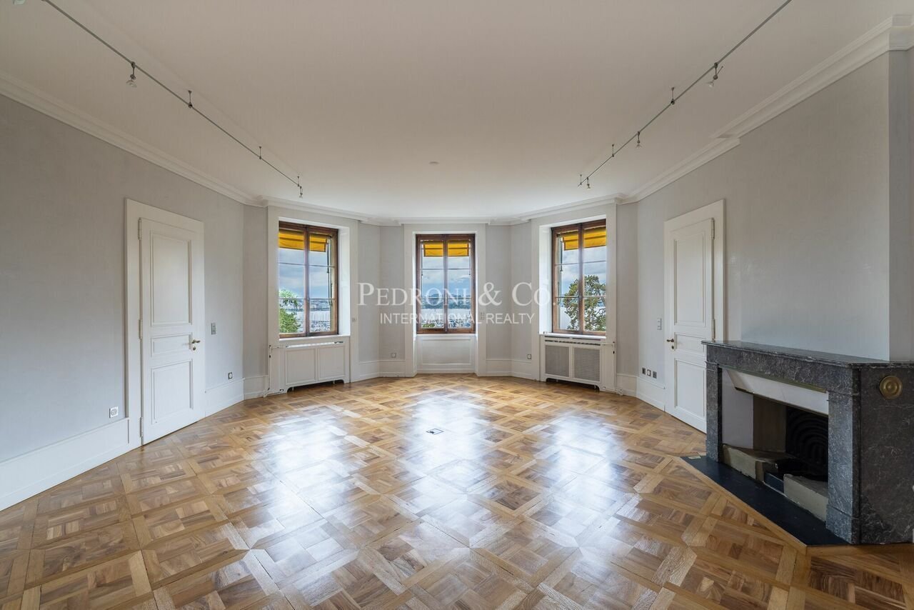 House in Cologny, Genève, Switzerland