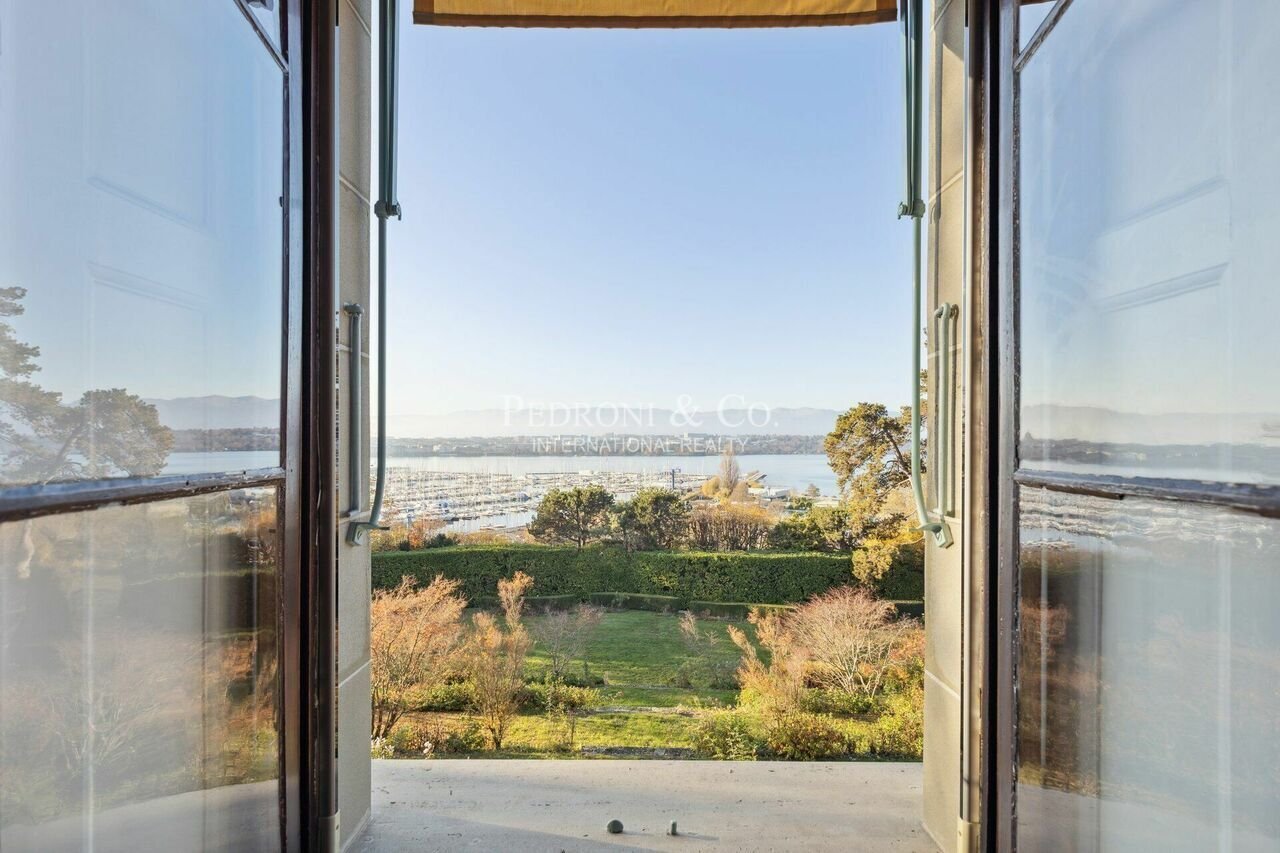 House in Cologny, Genève, Switzerland