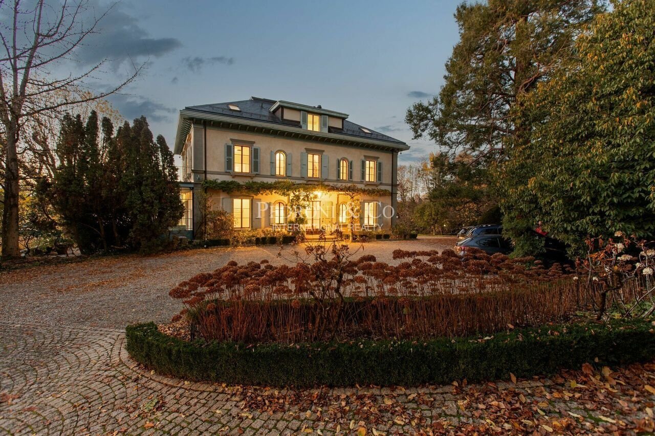 House in Cologny, Genève, Switzerland