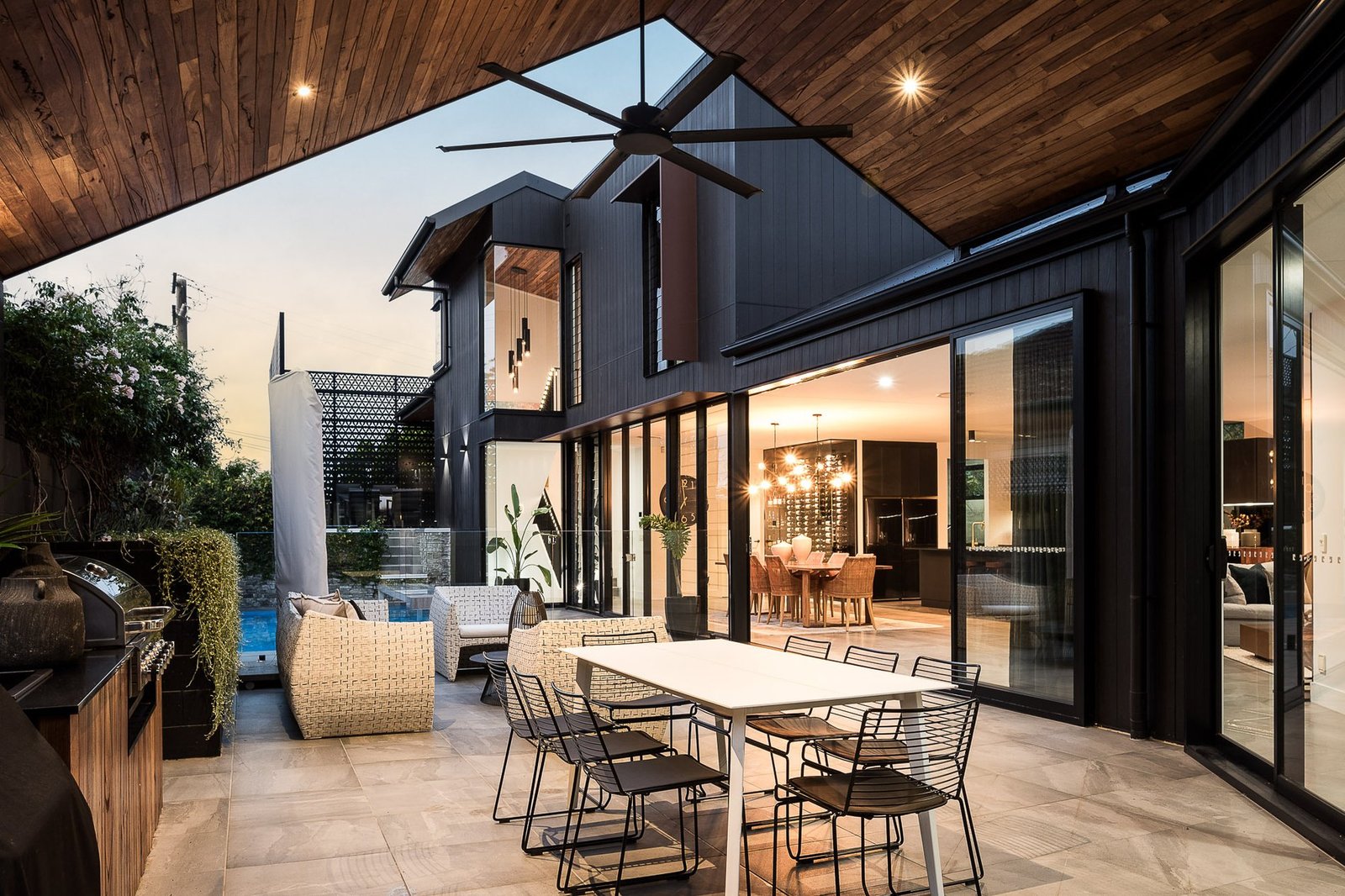 Master Builders Awards Finalist Positioned In Coorparoo’s Prestigious Enclave House in Coorparoo, Queensland, Australia
