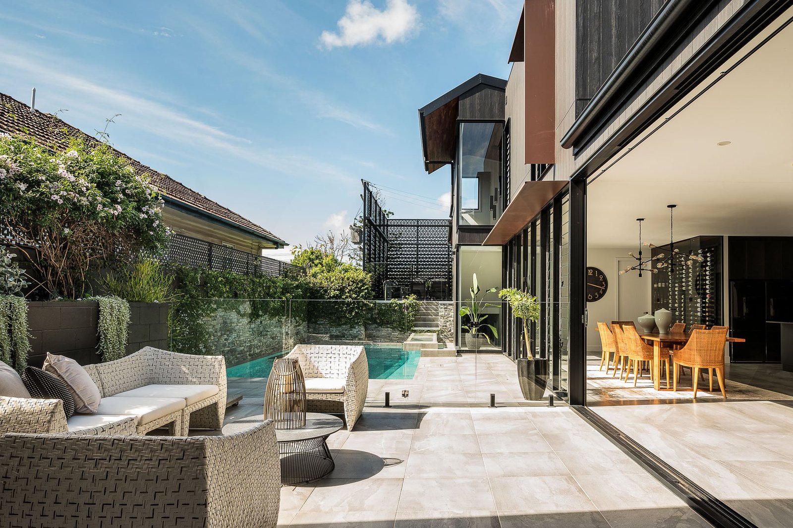 Master Builders Awards Finalist Positioned In Coorparoo’s Prestigious Enclave House in Coorparoo, Queensland, Australia
